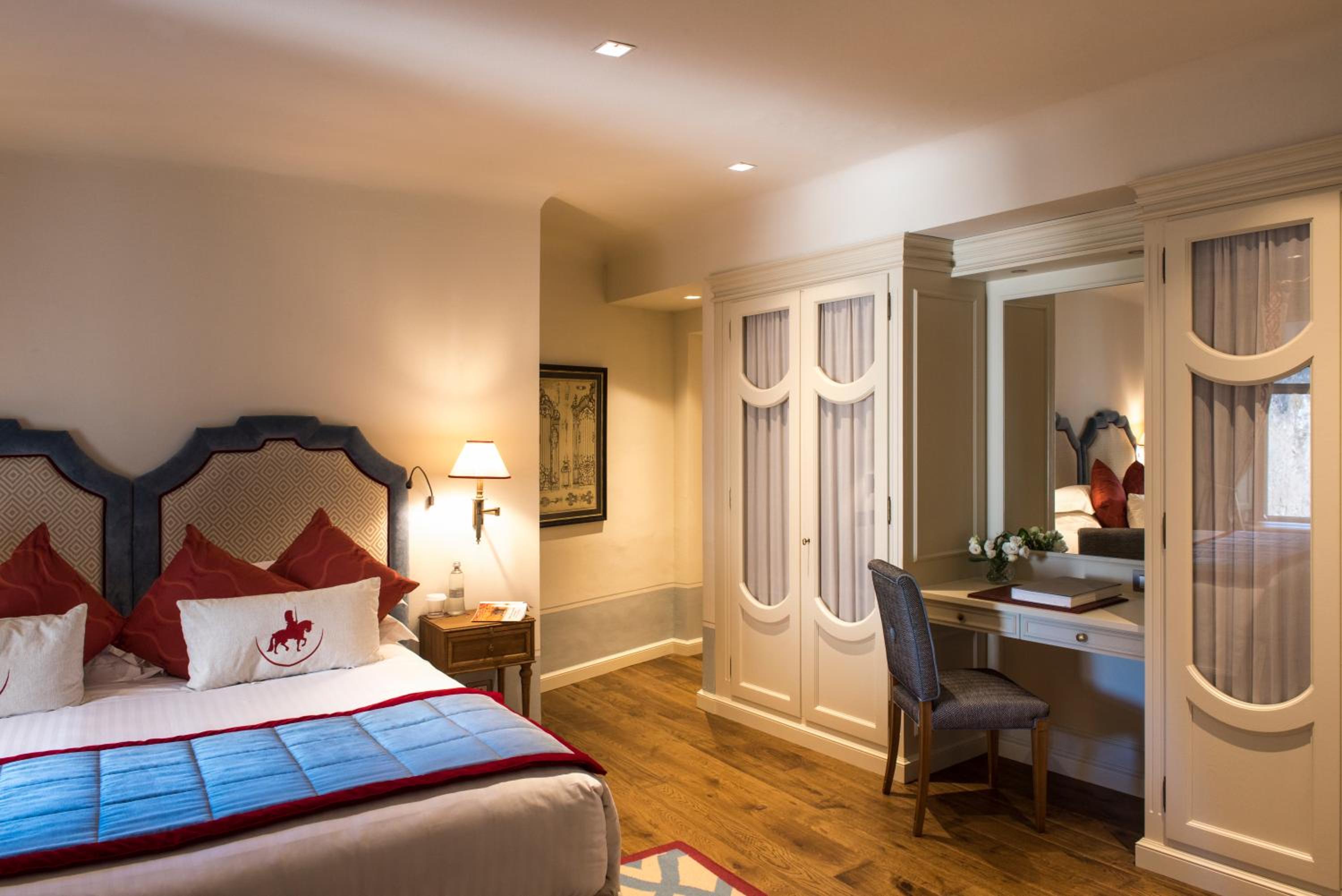 Premium Suite - Photo 3
