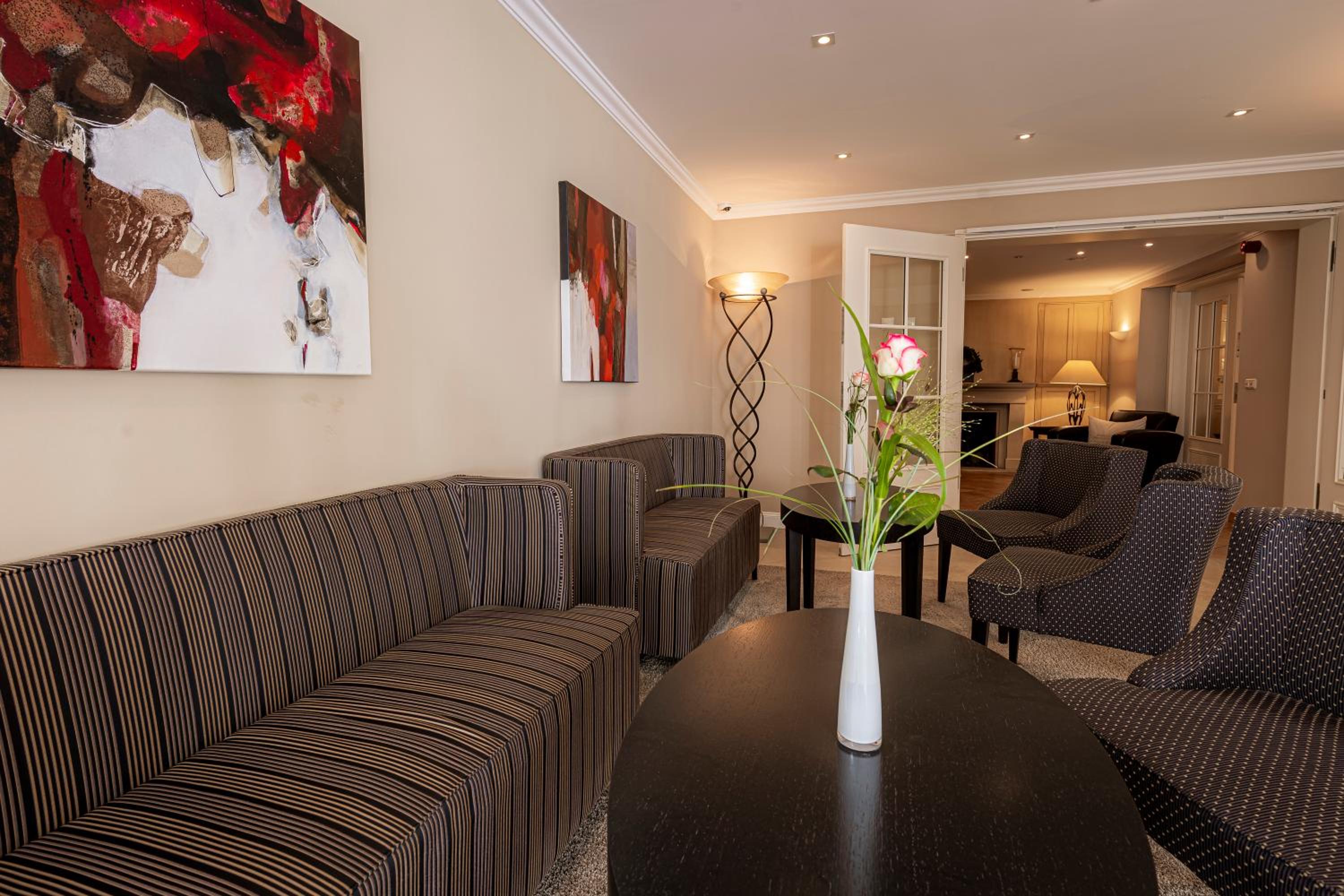 Superior Double Room with Balcony - 12 photo 2