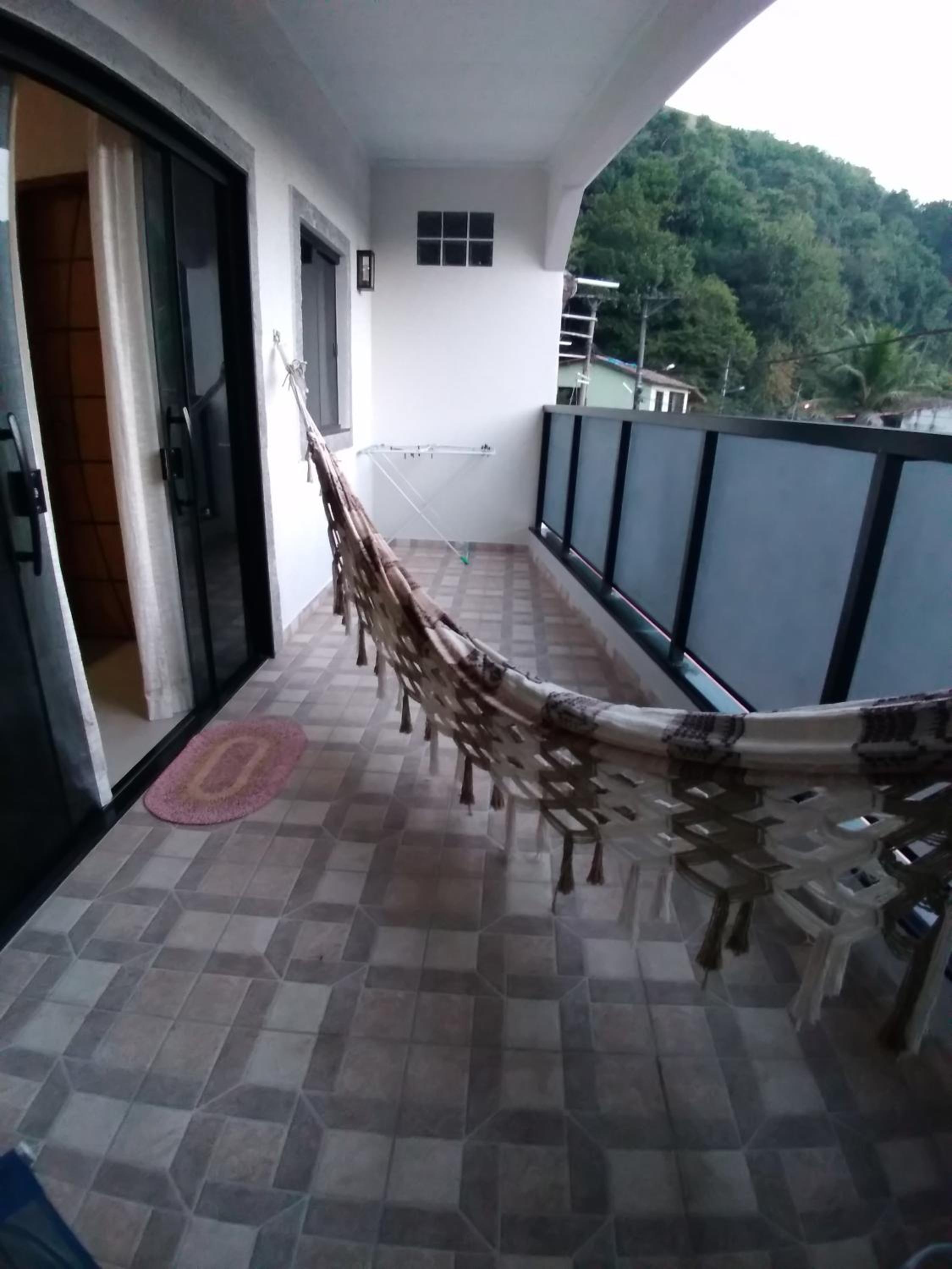 One-Bedroom Apartment - Photo 22