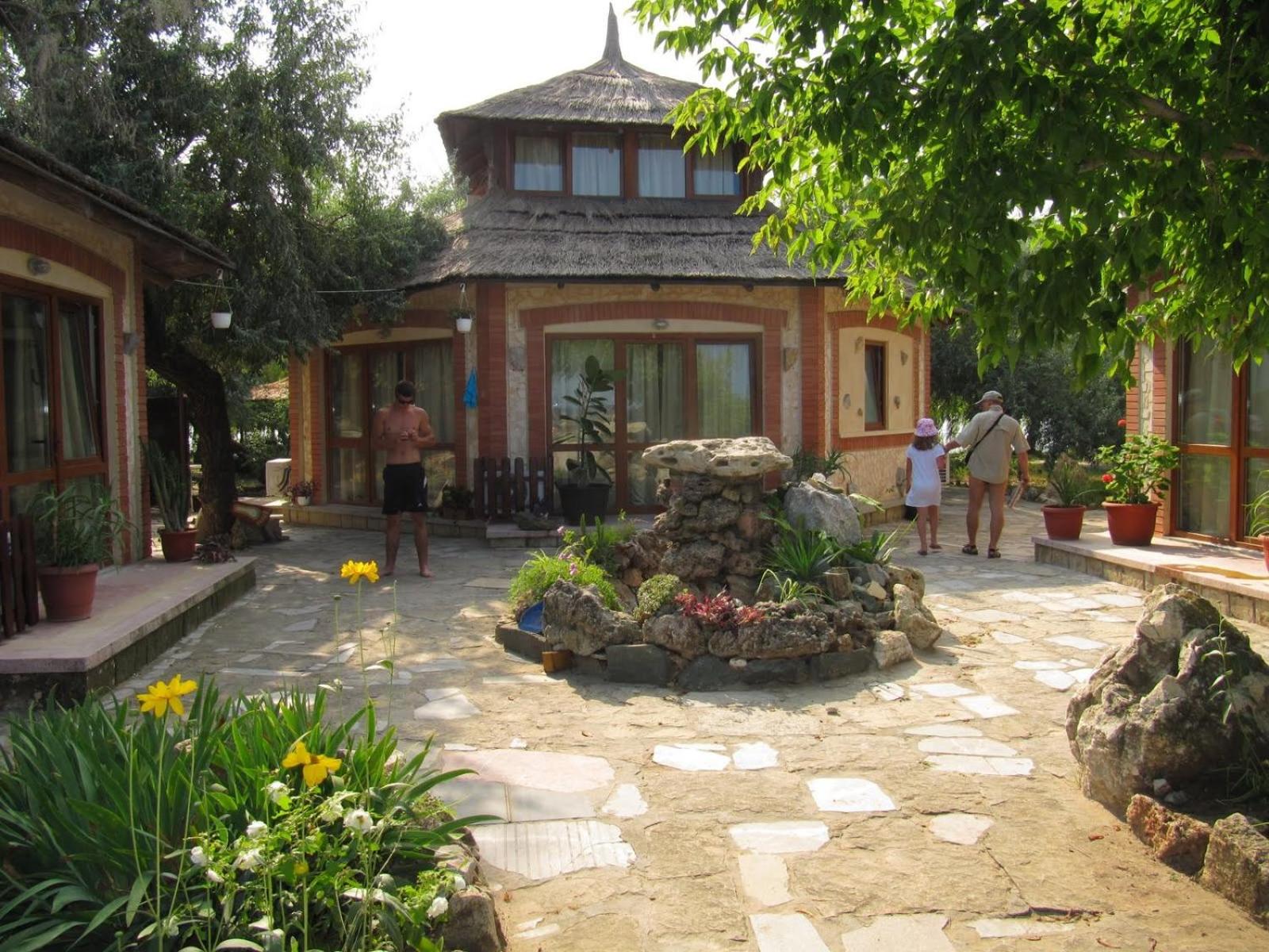 Standard Bungalow - Photo 6