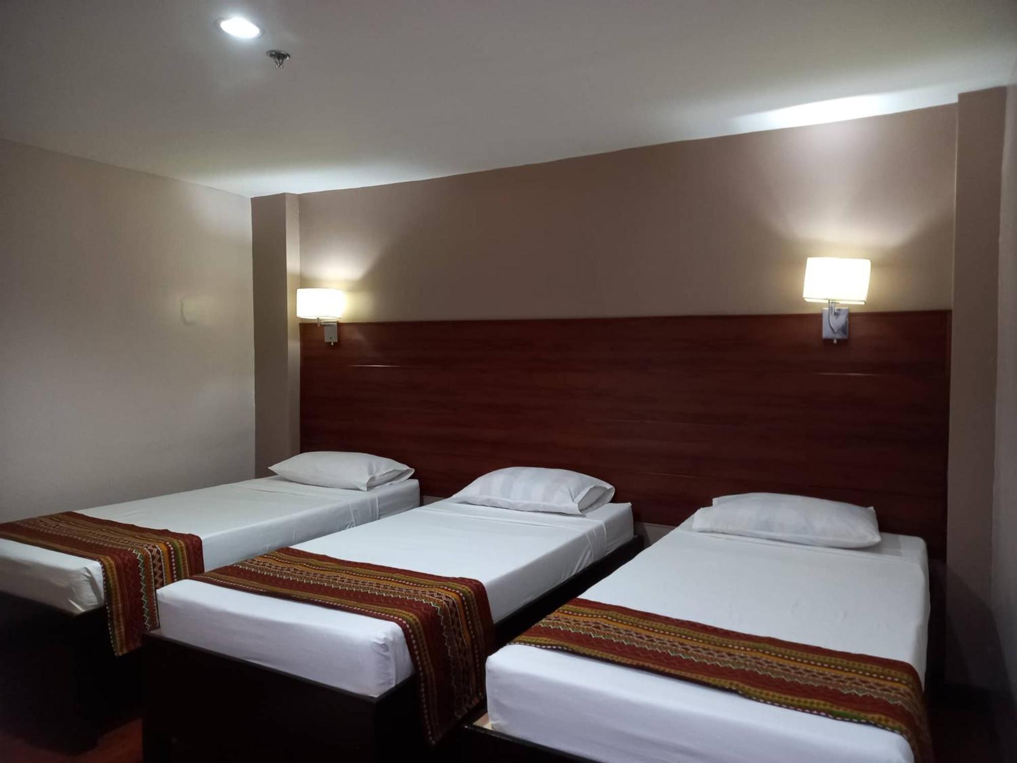 Standard Triple Room photo 1