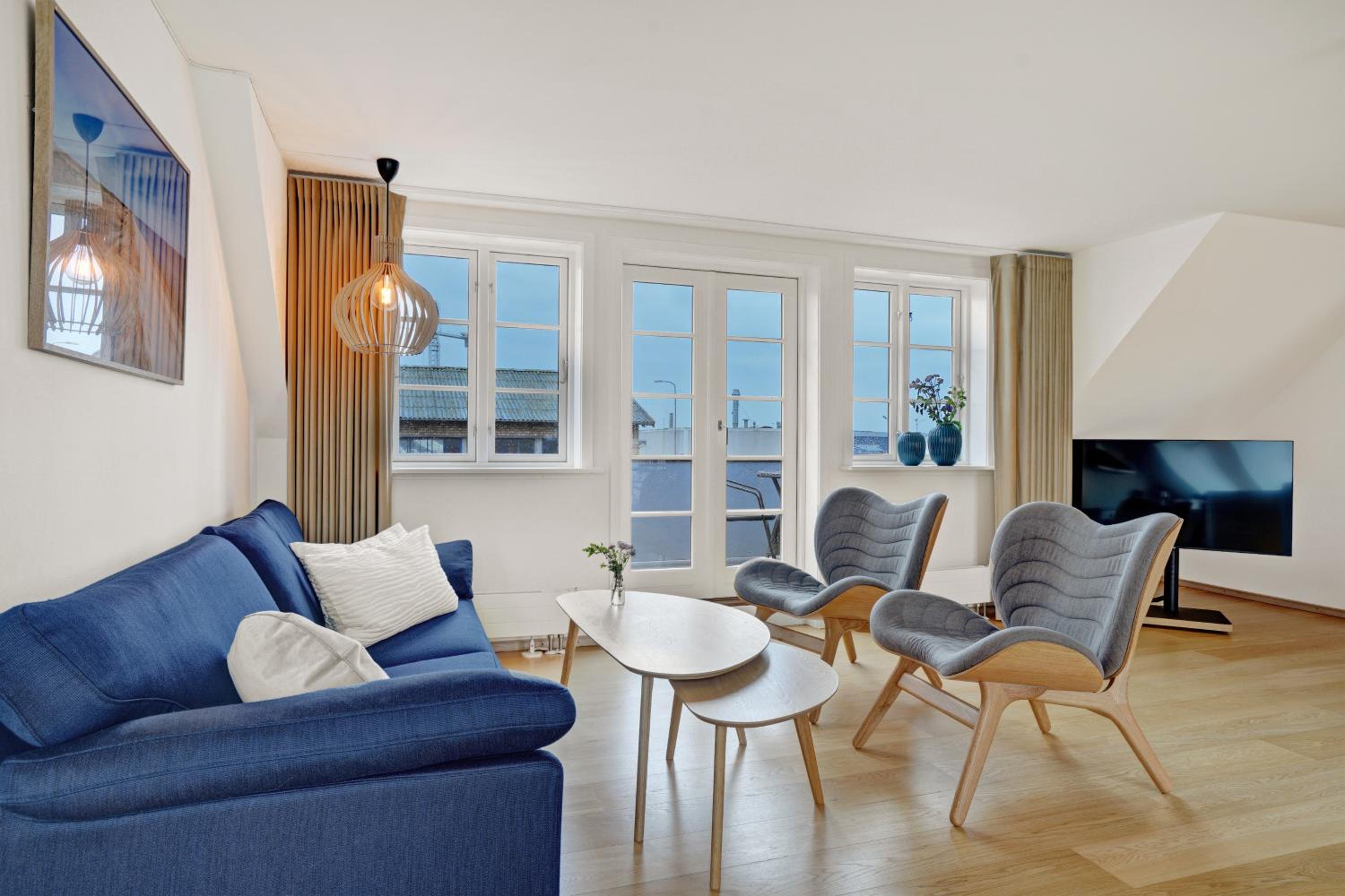 Three-Bedroom Suite photo 1