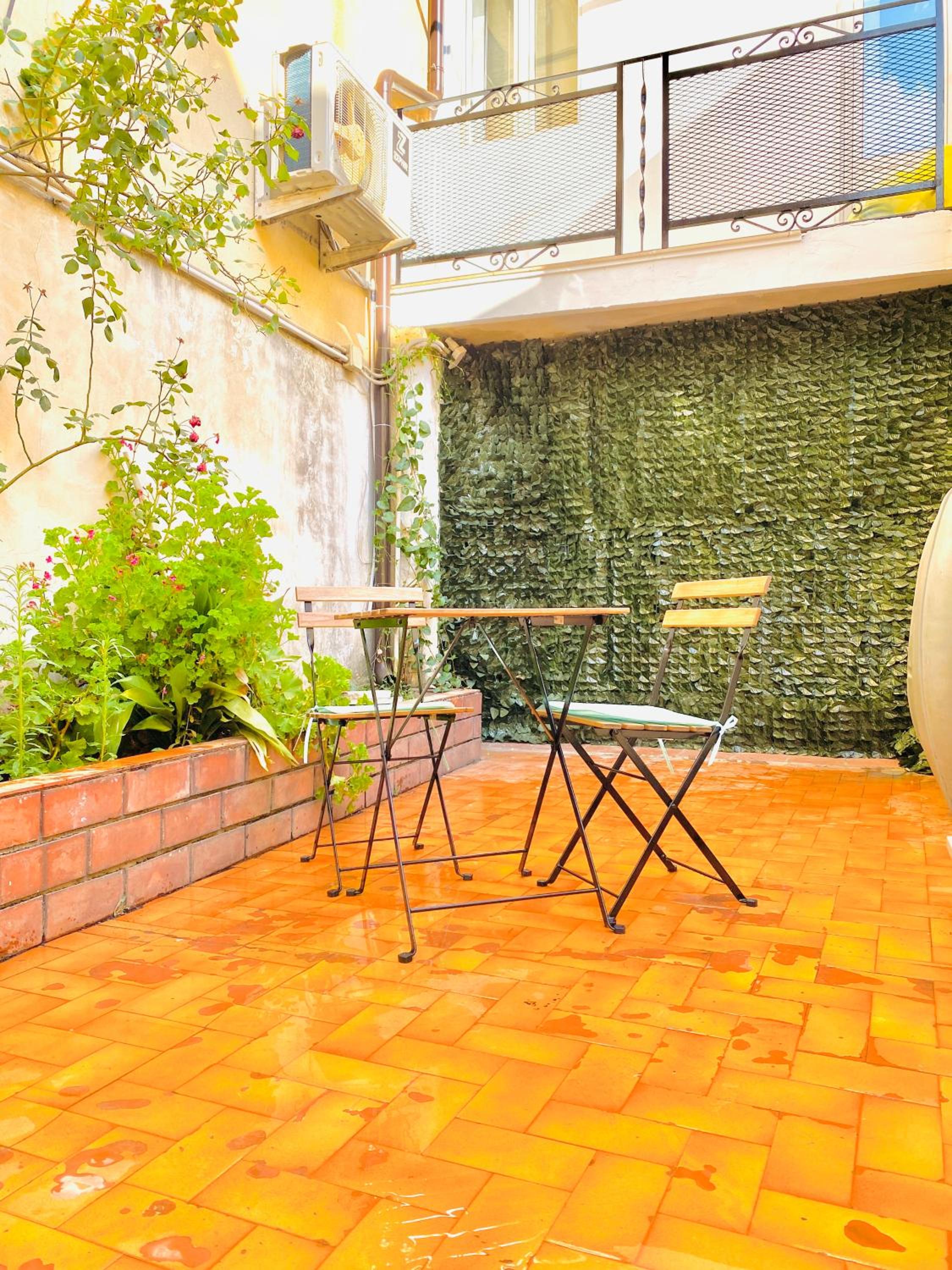 Two-Bedroom House - Photo 7
