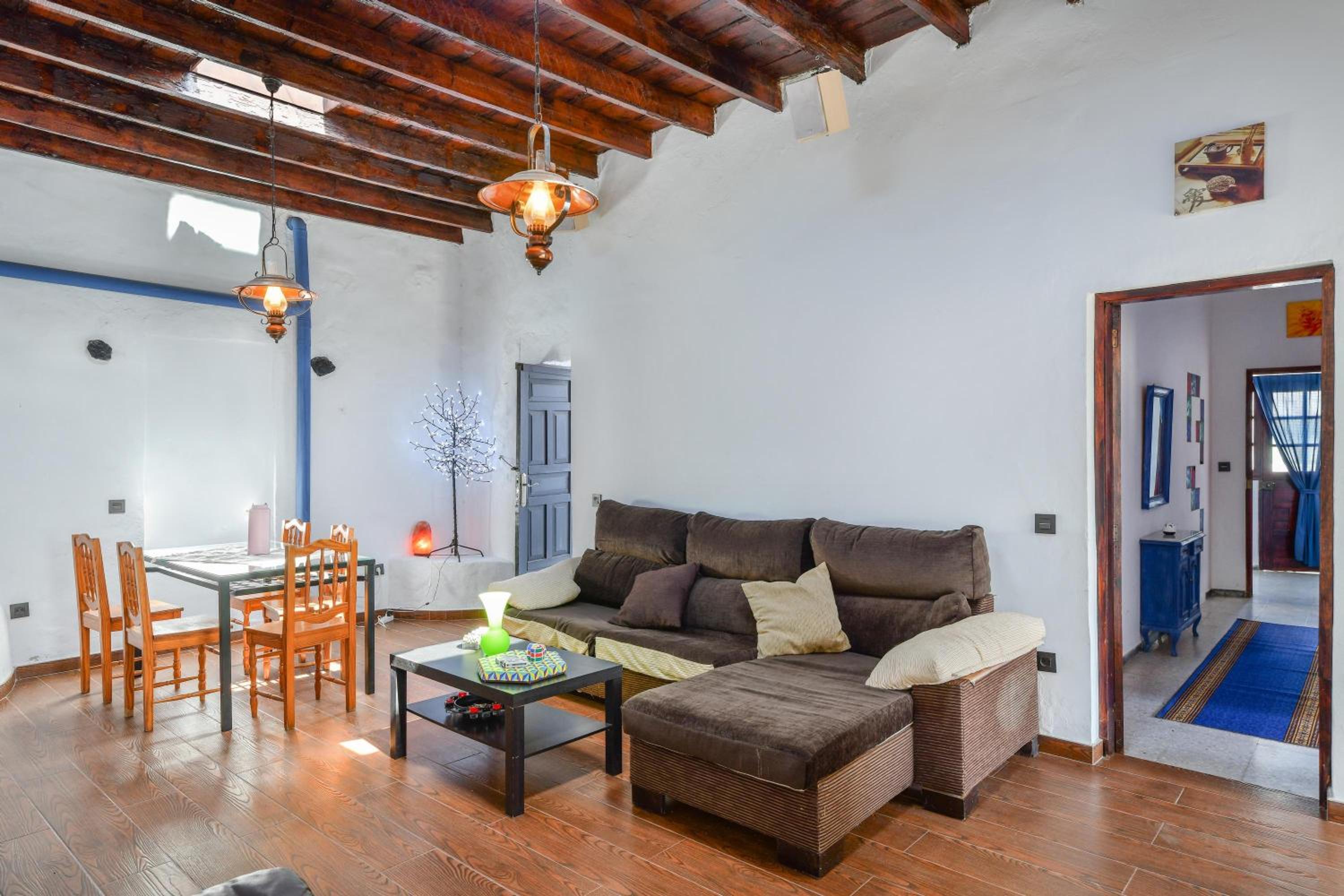 Casa de tres habitaciones
