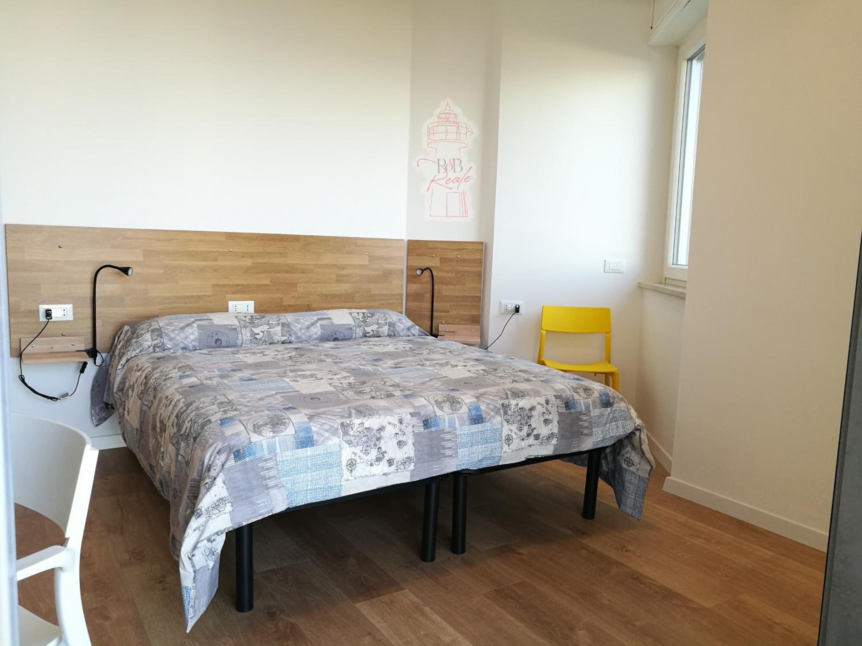 Deluxe Double Room with Balcony and Sea View