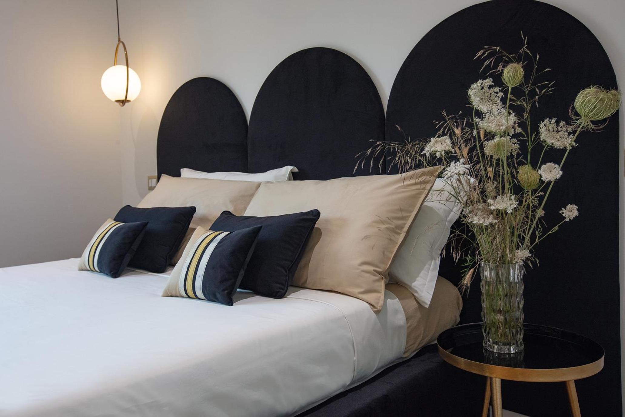 Double Room with Balcony (2 Adults + 1 Child) photo 1