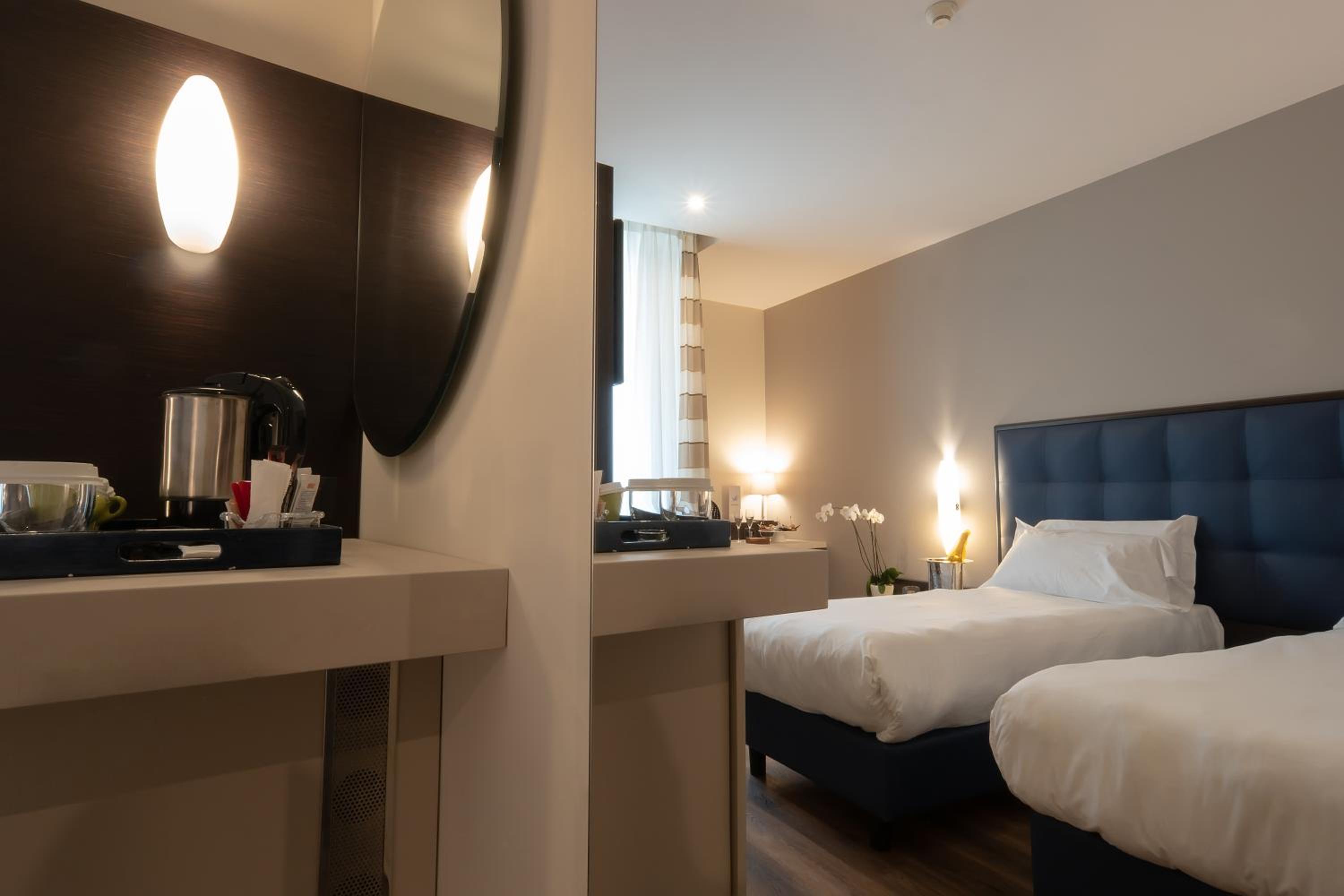 Comfort Twin Room - Photo 4