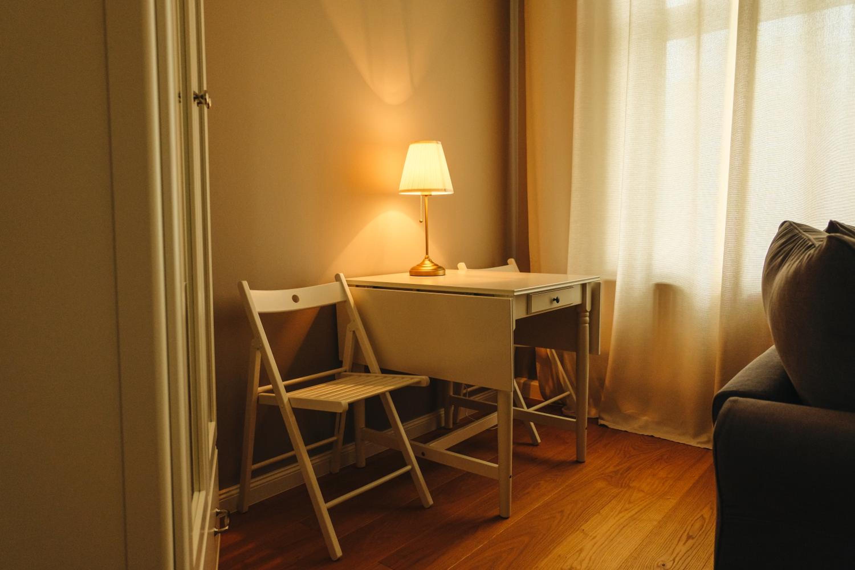 Two-Bedroom Apartment - Photo 2