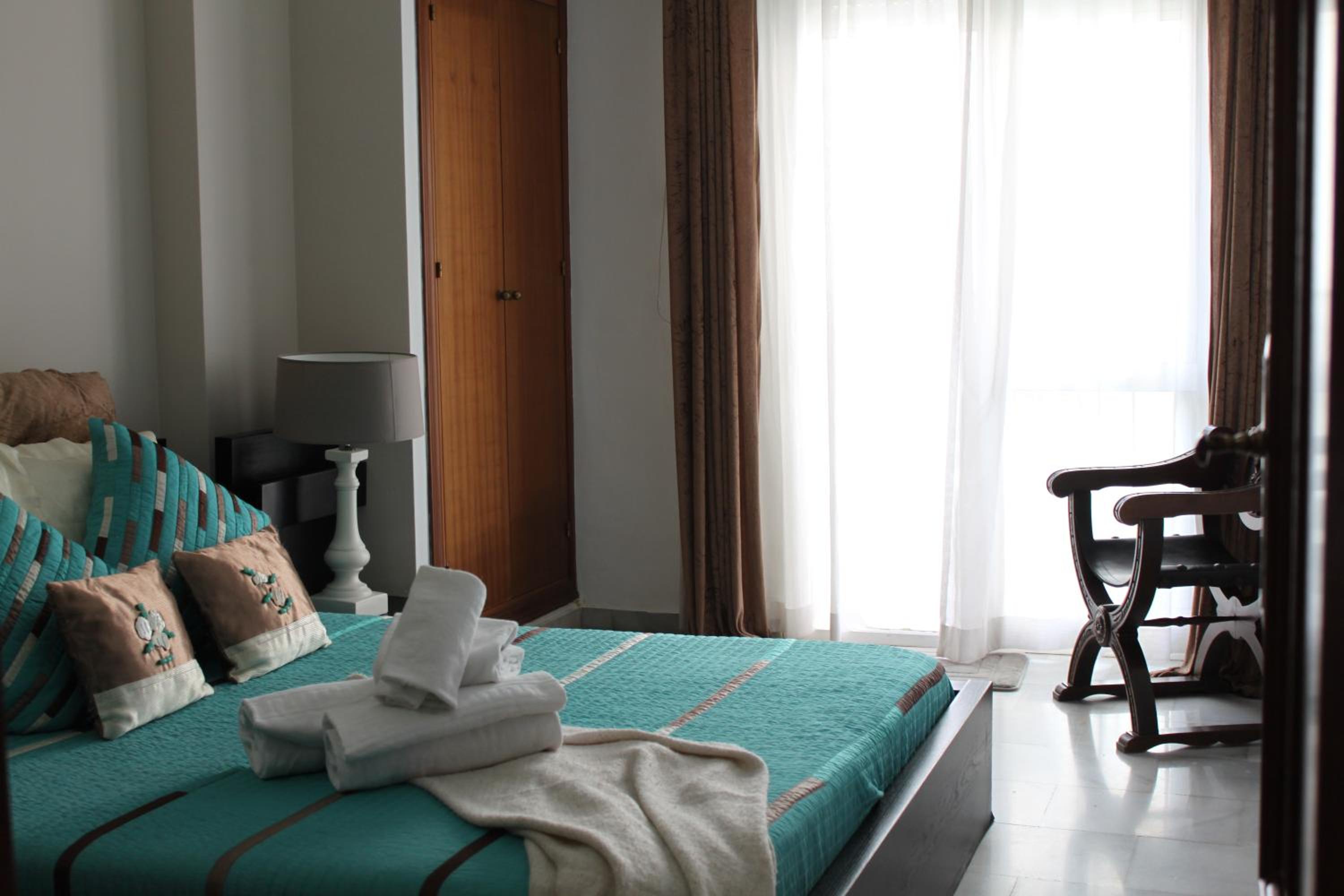 Two-Bedroom Apartment - Photo 20