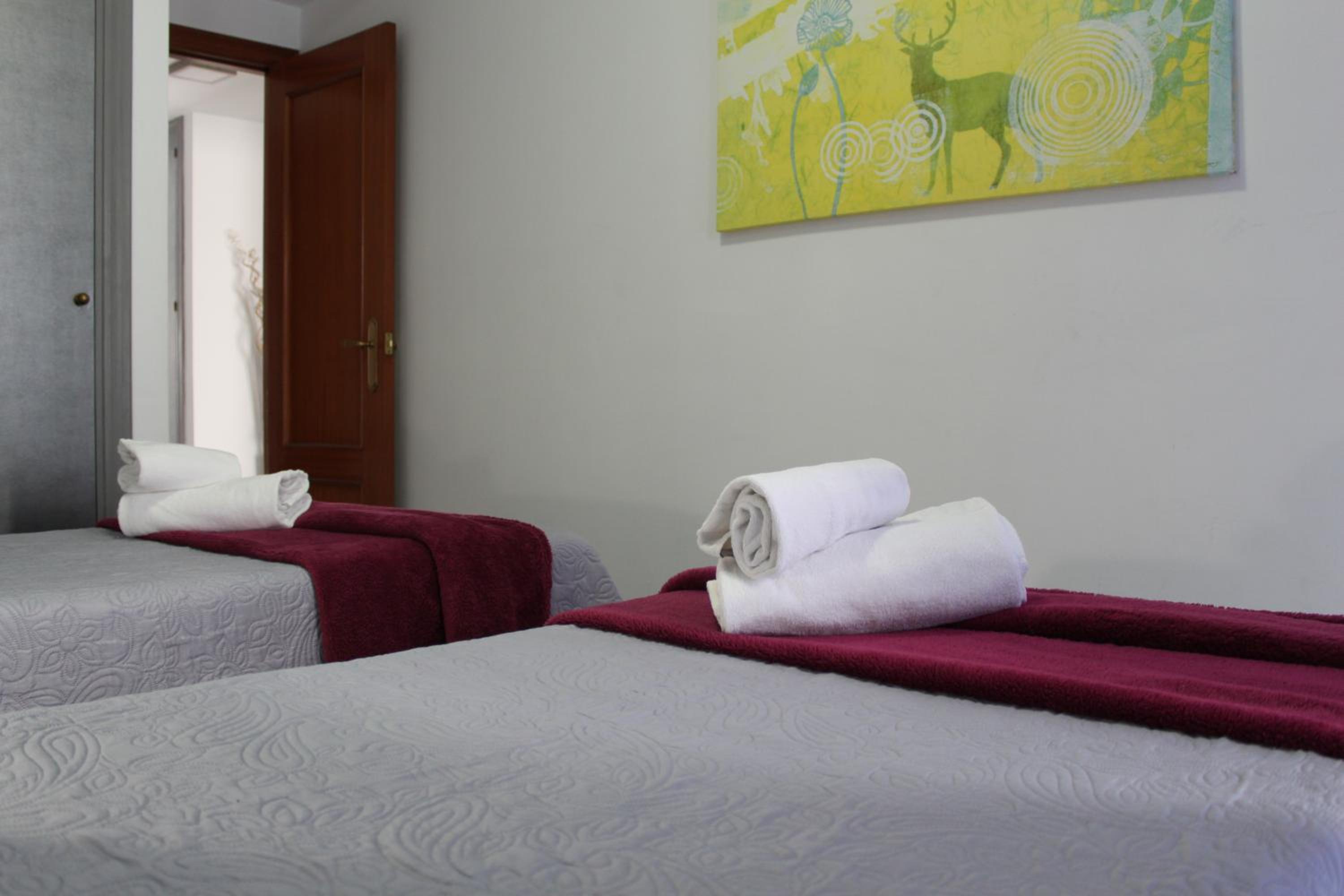 Two-Bedroom Apartment - Photo 8