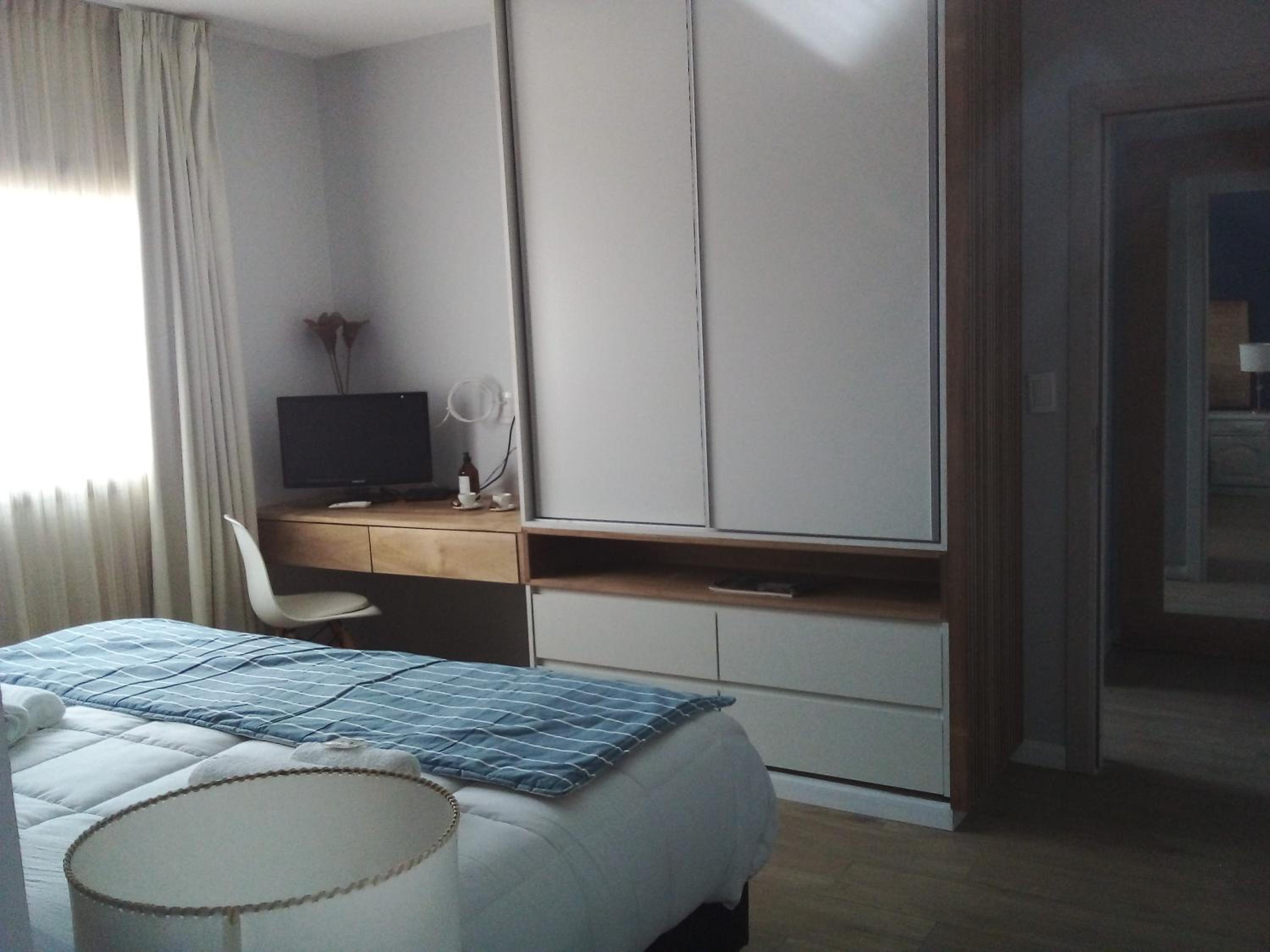 Deluxe King Room photo 3