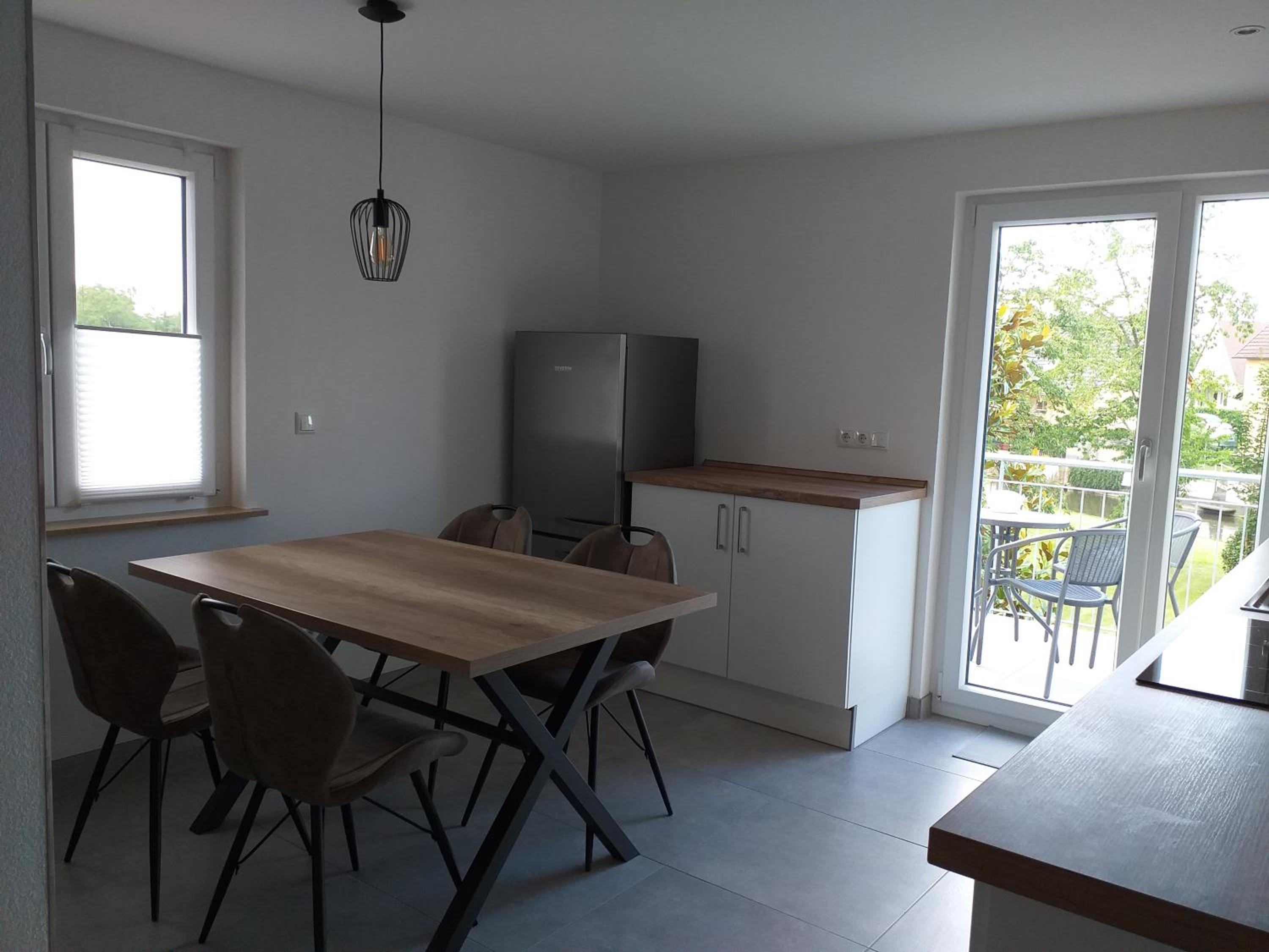 Two-Bedroom Apartment with Balcony photo 2
