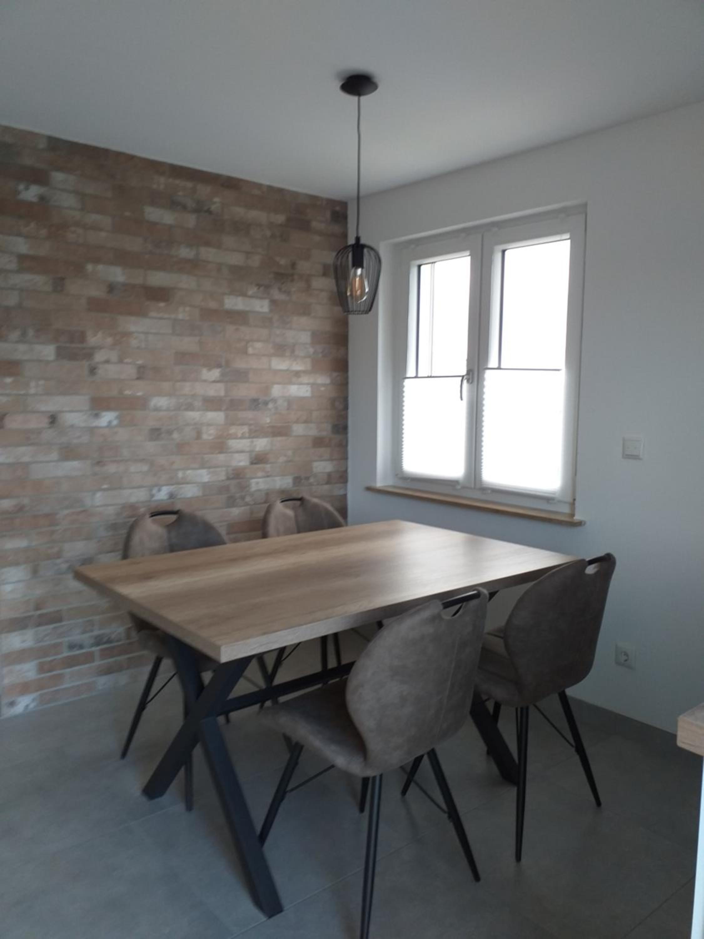 Two-Bedroom Apartment with Balcony photo 3