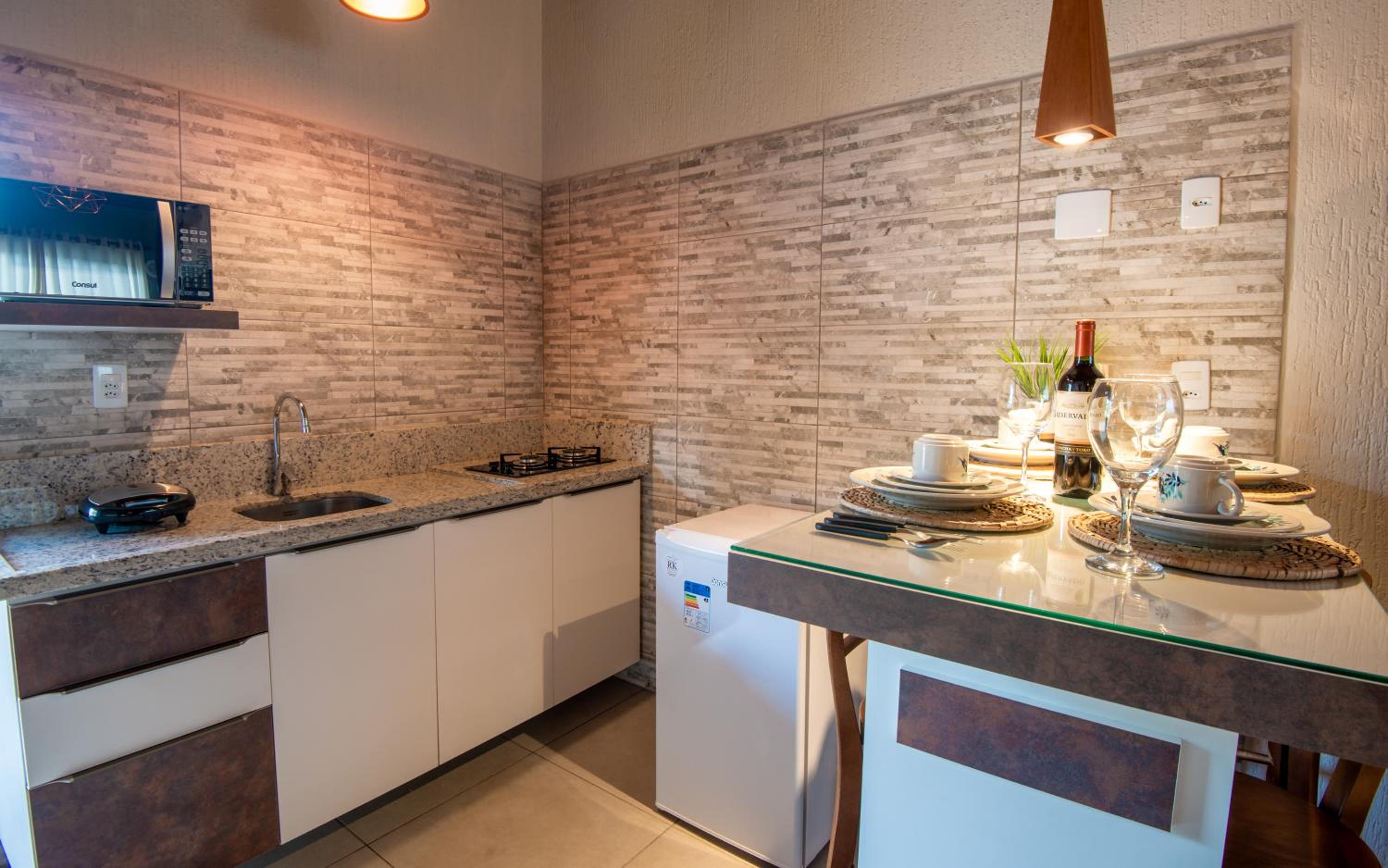 Superior Suite - Photo 13