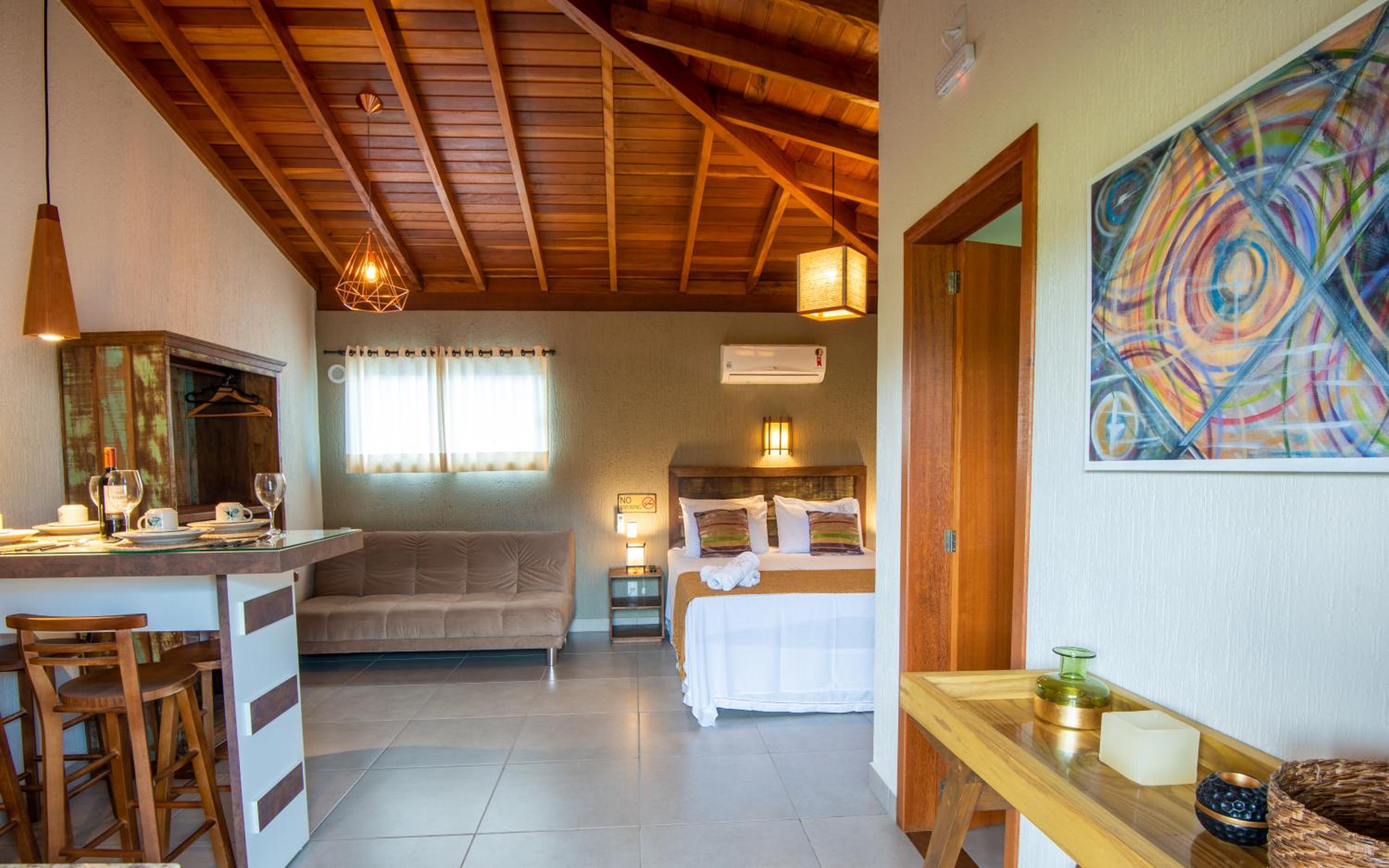 Superior Suite - Photo 7