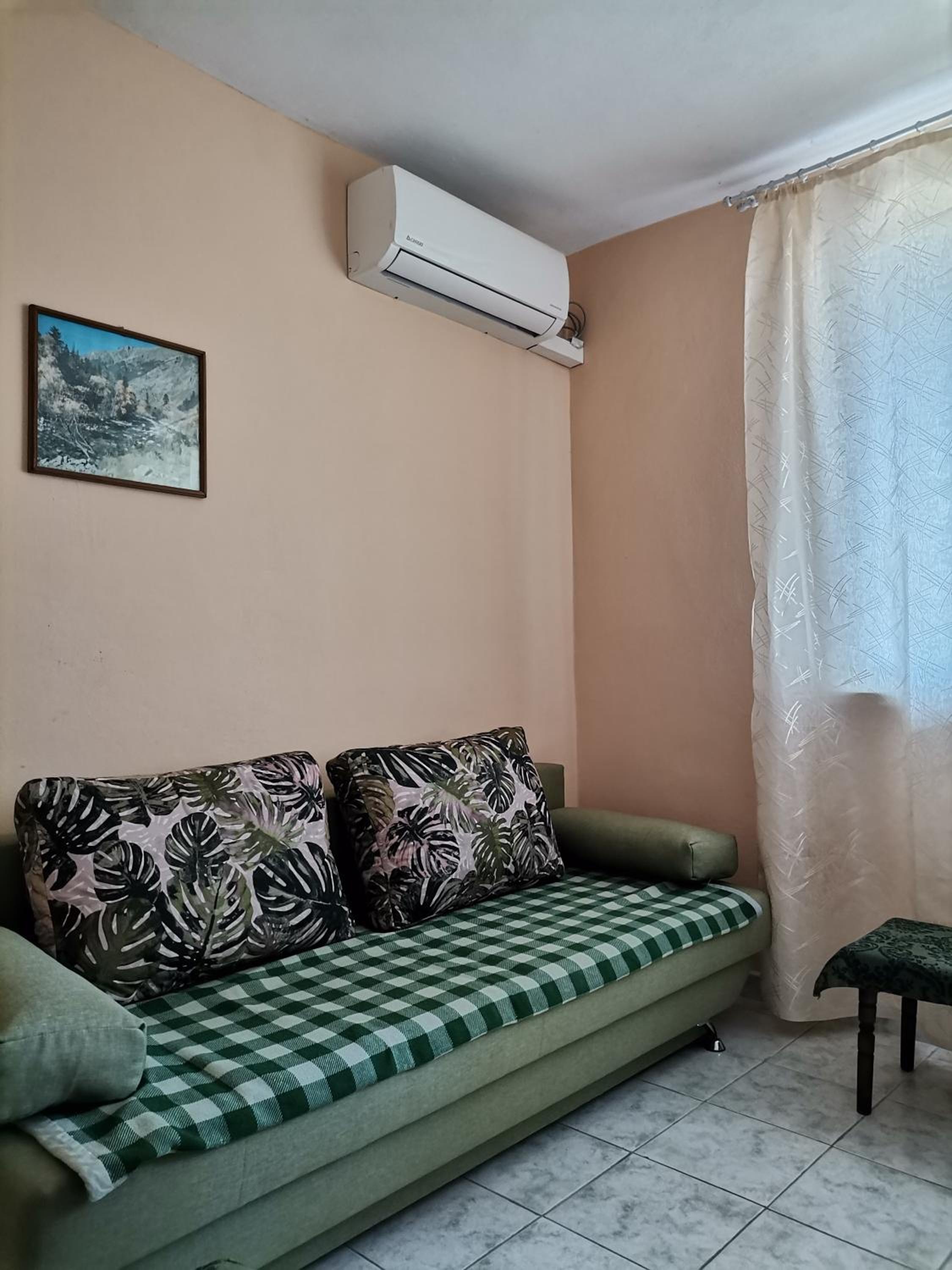 Apartment with Balcony photo 1