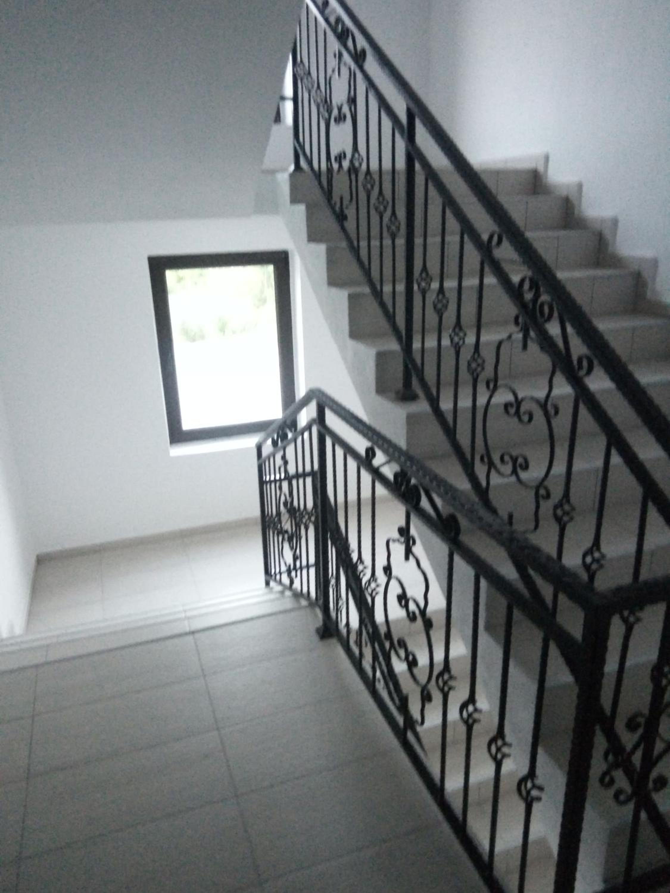Double Room with Balcony - Photo 9