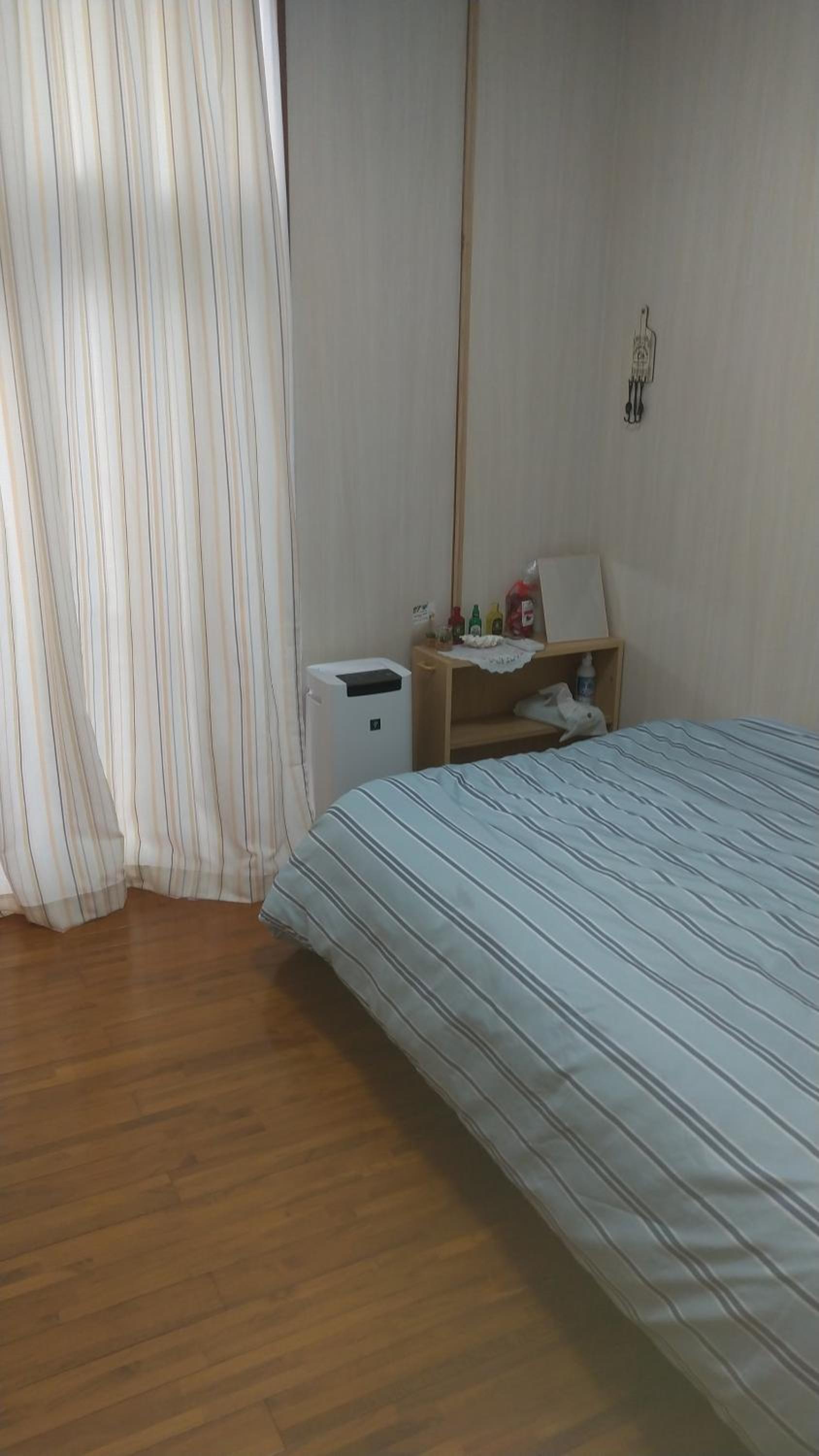 Single Room with Shared Shower and Toilet