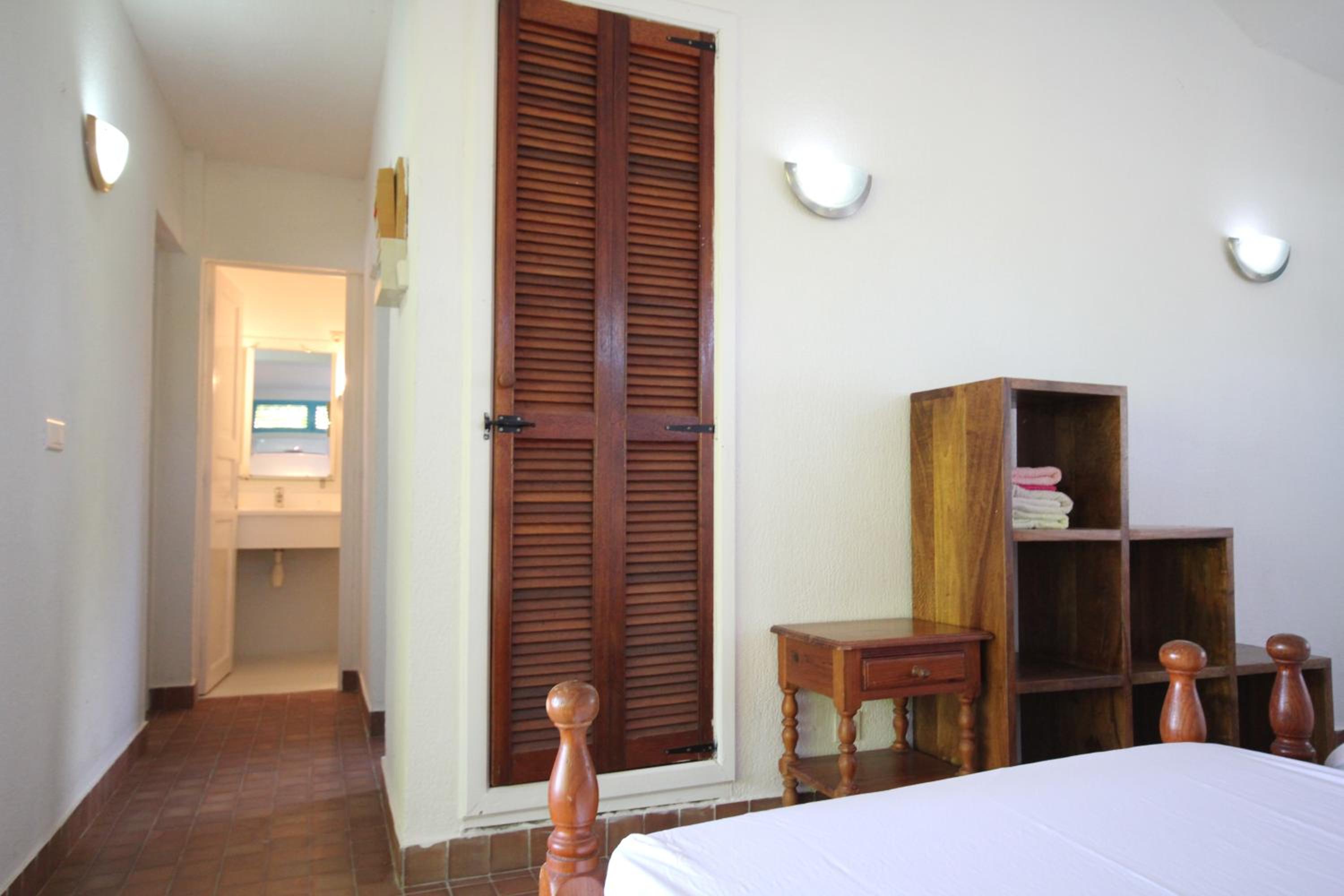 Three-Bedroom Villa photo 1