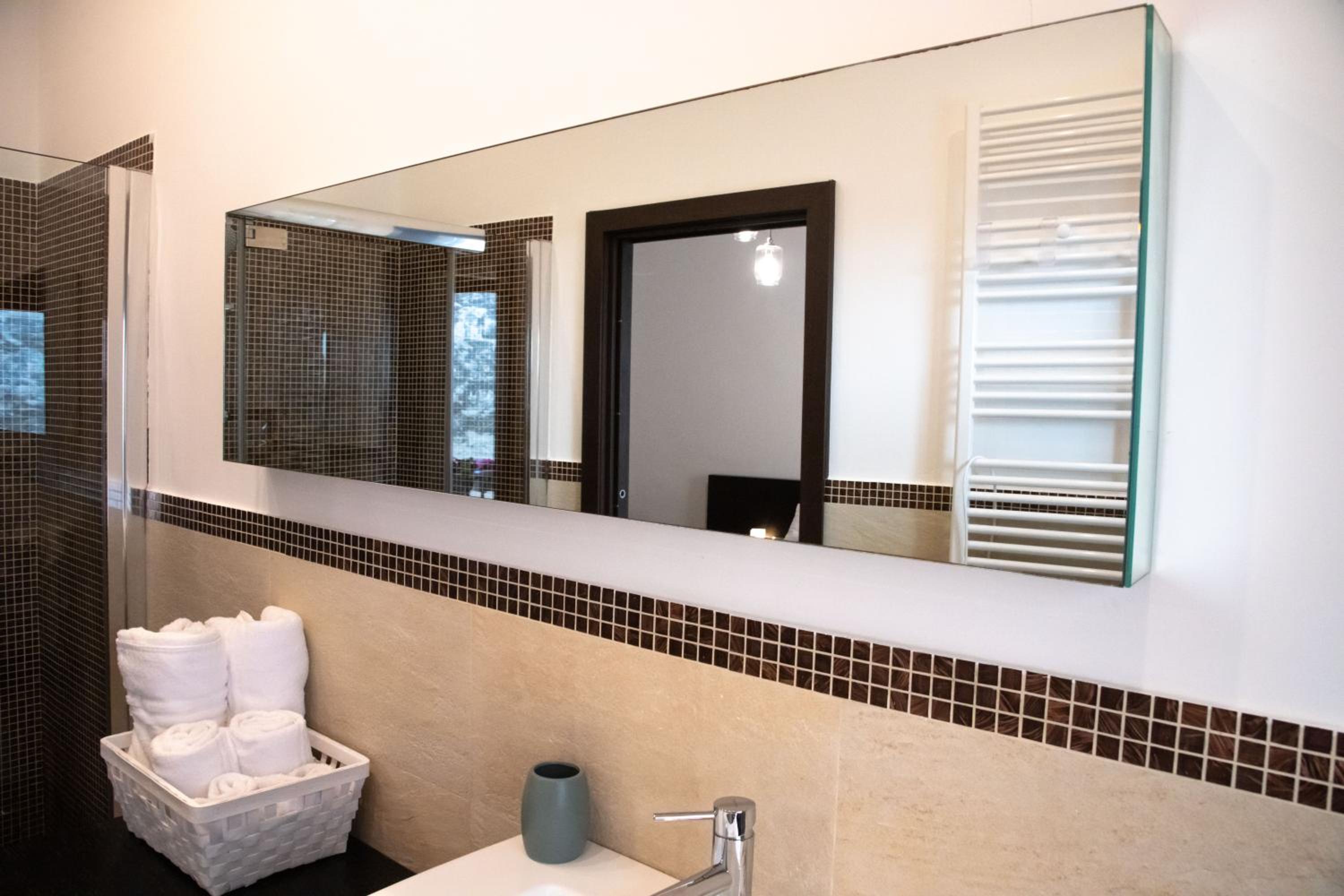 Quadruple Room with Terrace - Photo 3