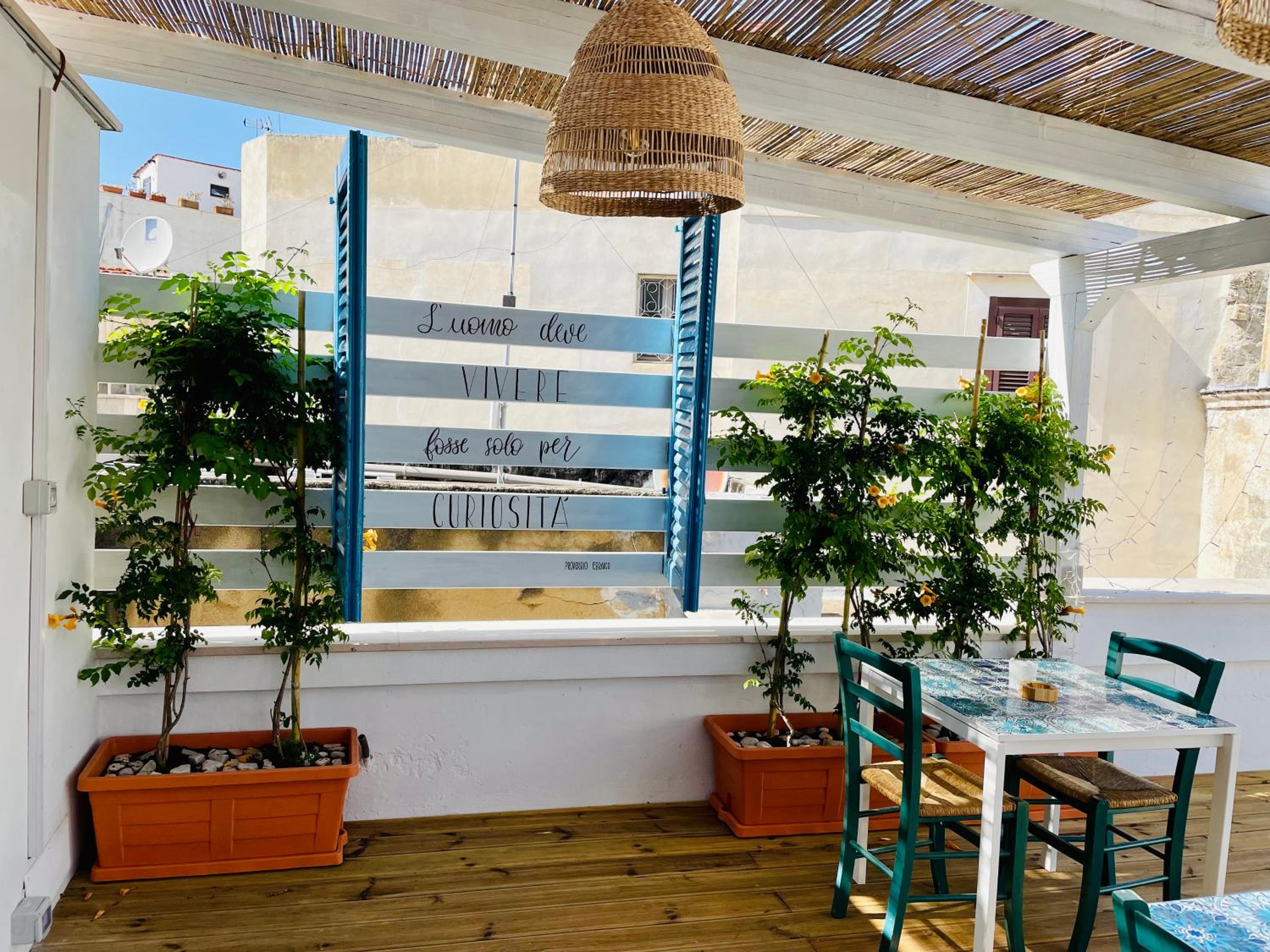 Quadruple Room with Terrace - Photo 11