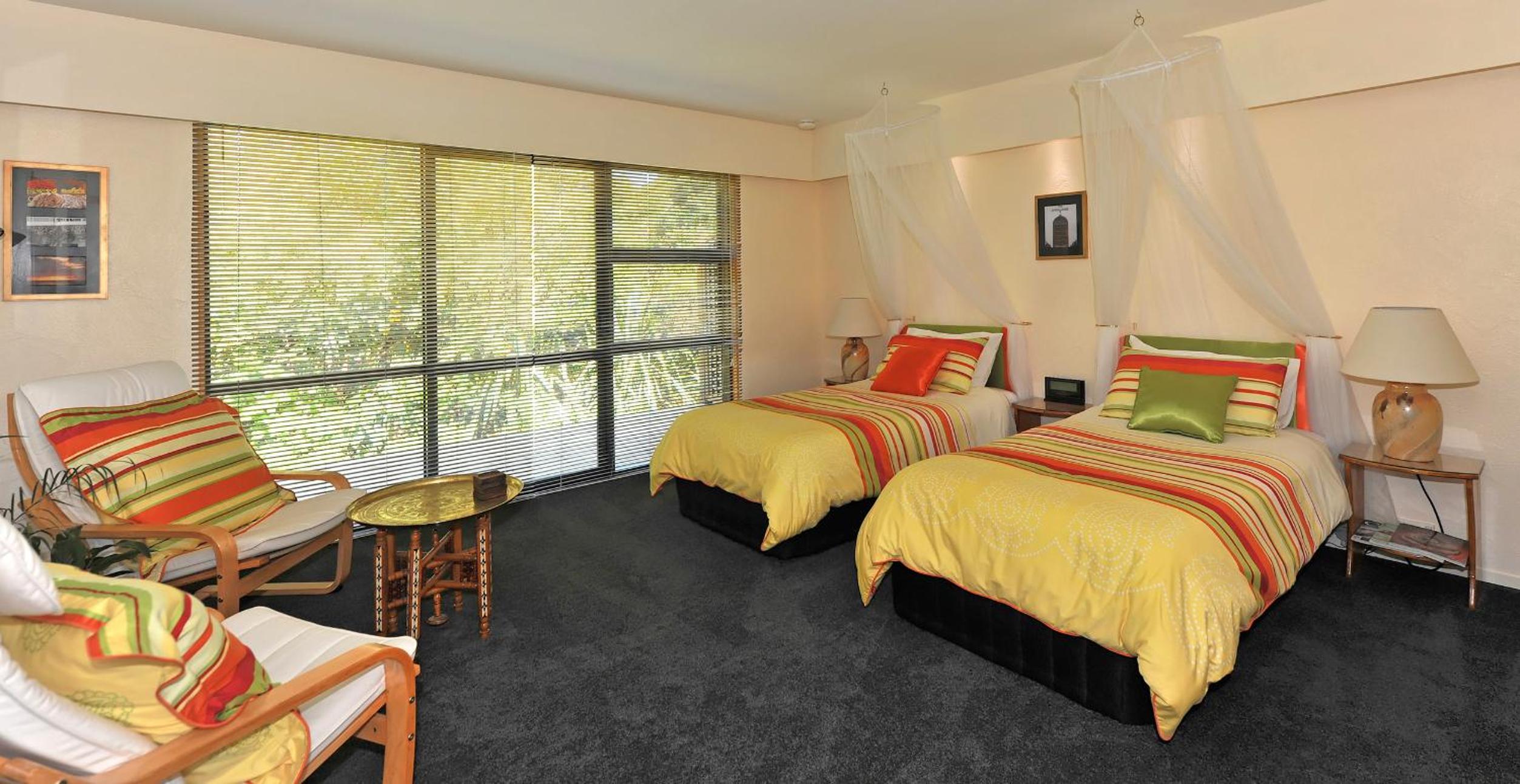 Deluxe Twin Room photo 1