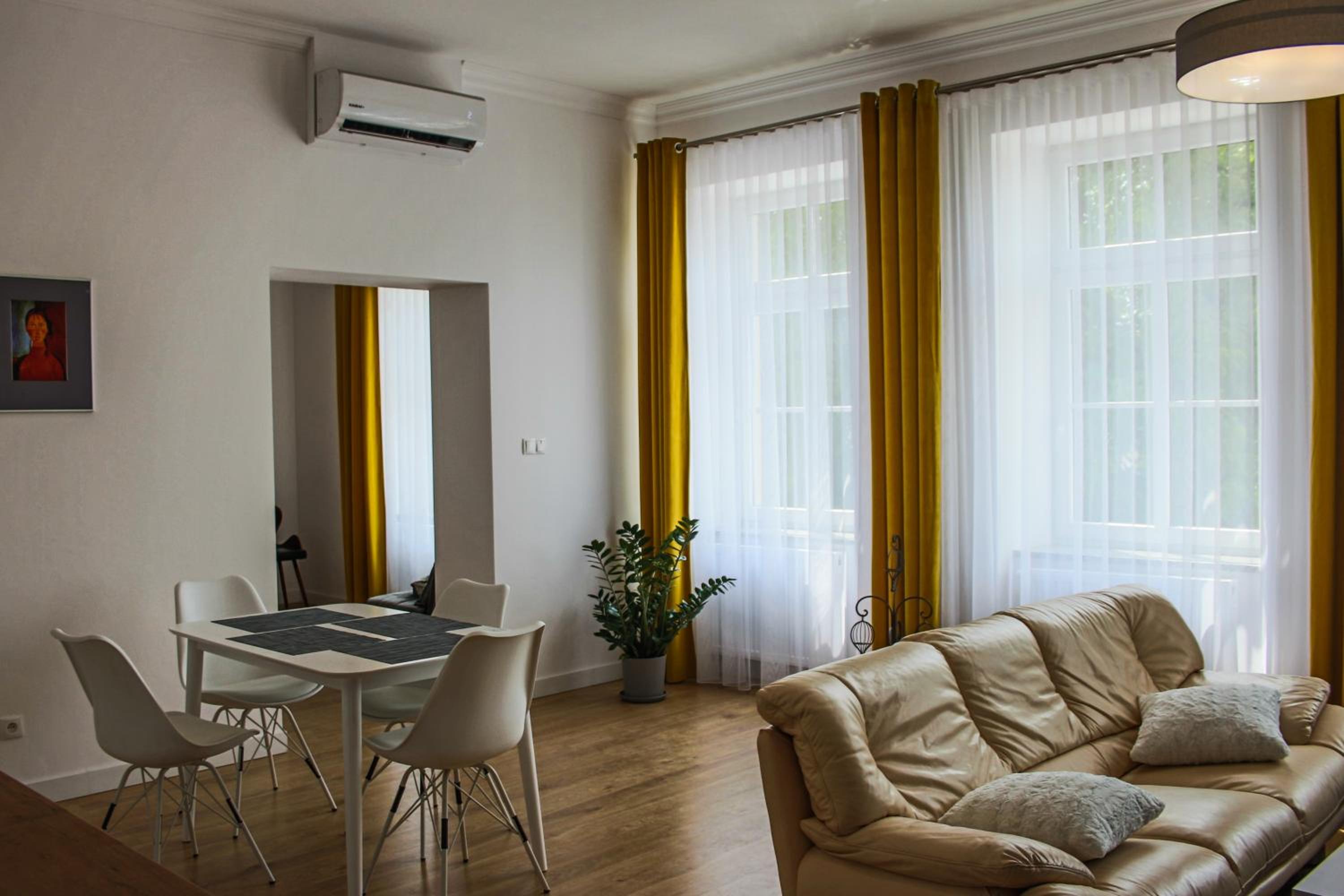 Two-Bedroom Apartment - Photo 10