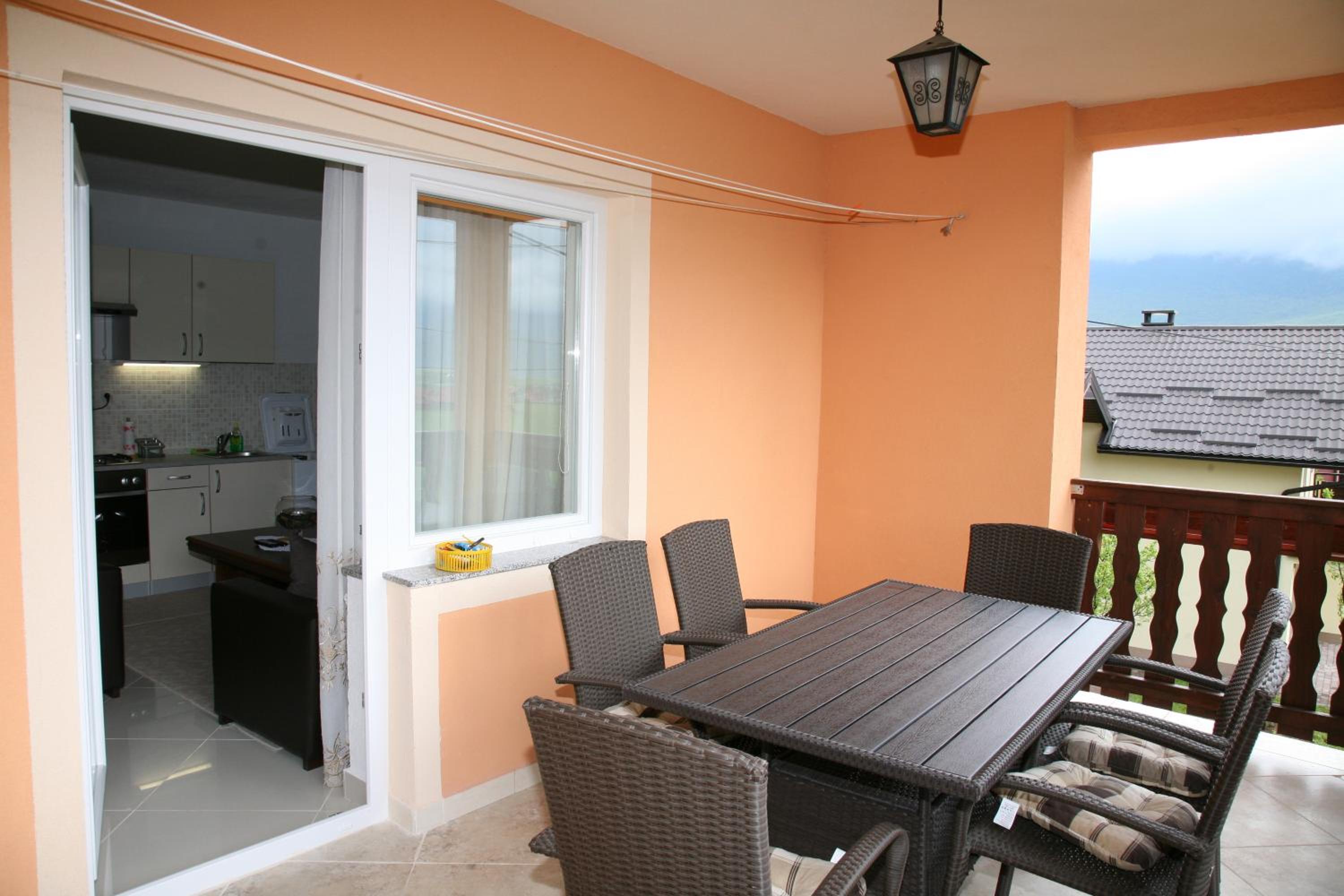Two-Bedroom Apartment with Terrace - Photo 5