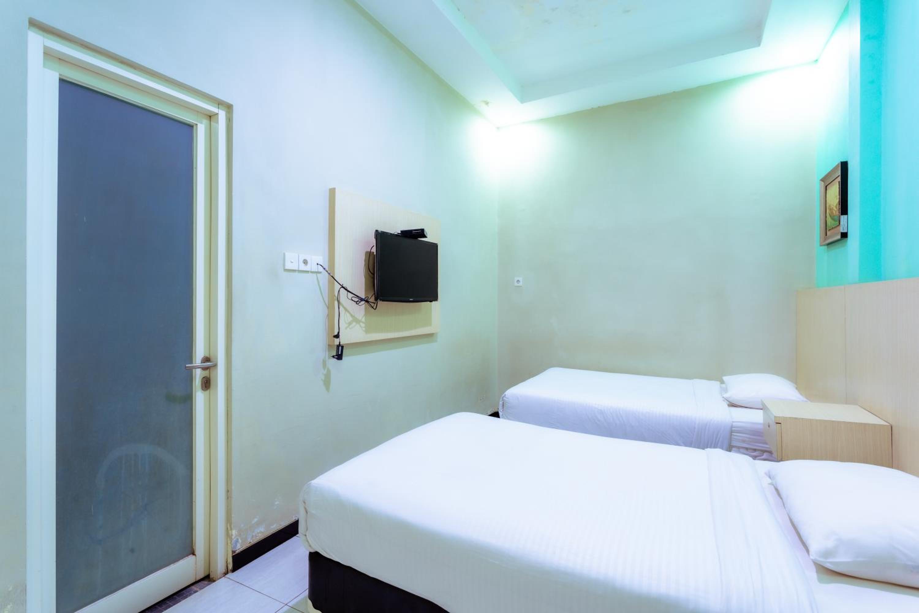 Deluxe Twin Room - Photo 4