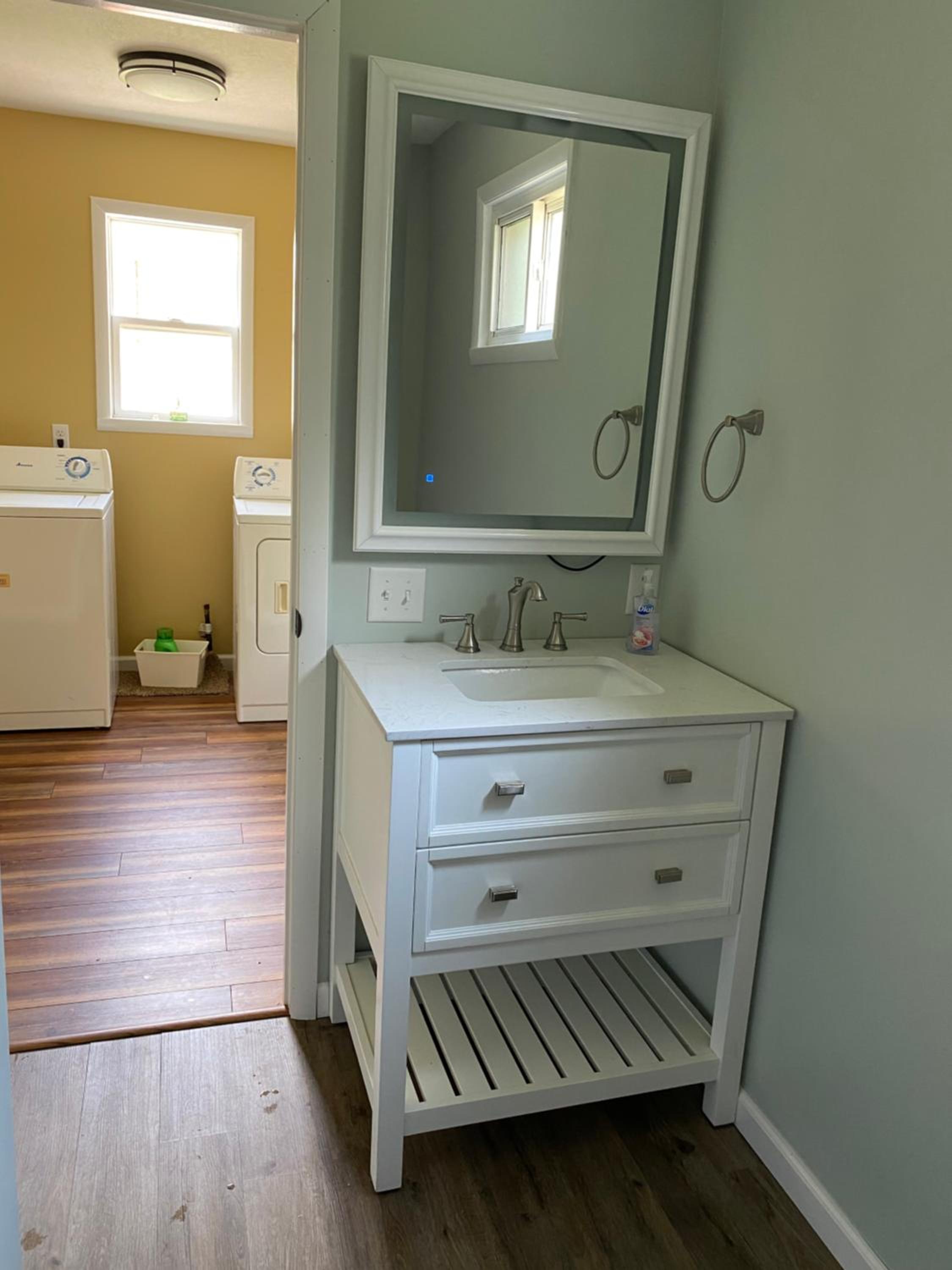One-Bedroom House - Photo 3