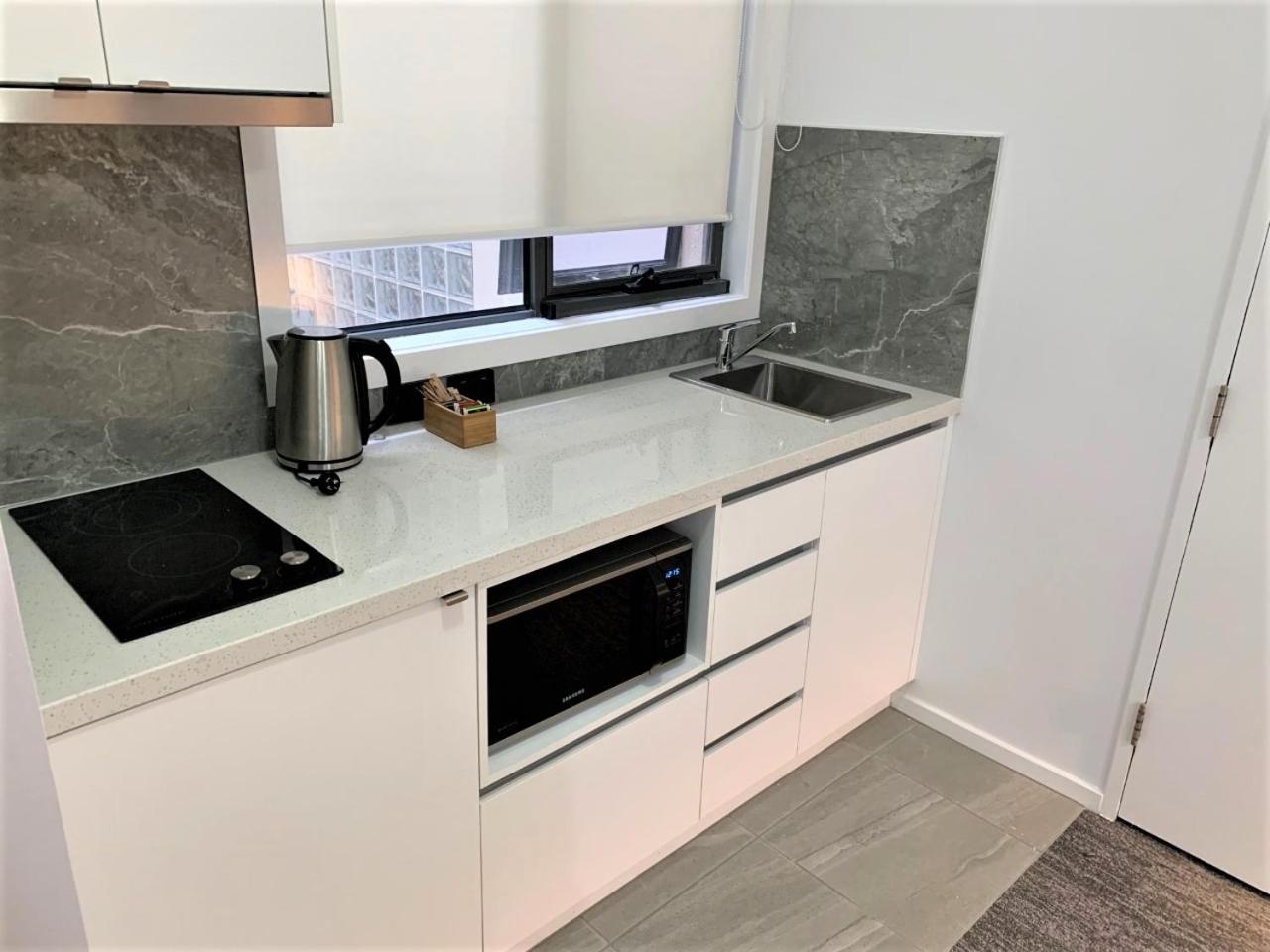 Studio Apartment photo 2