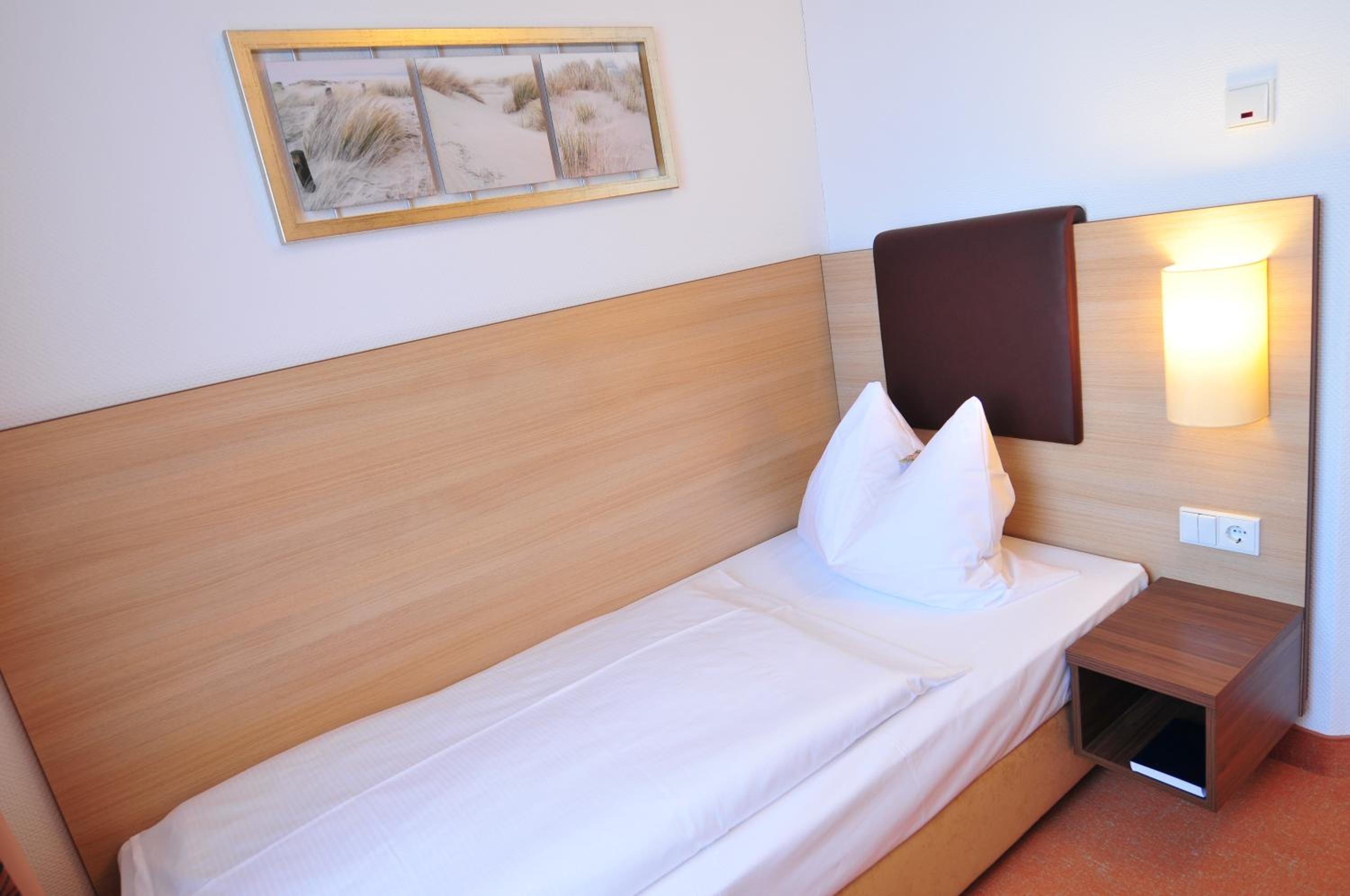 Classic Single Room - Photo 3