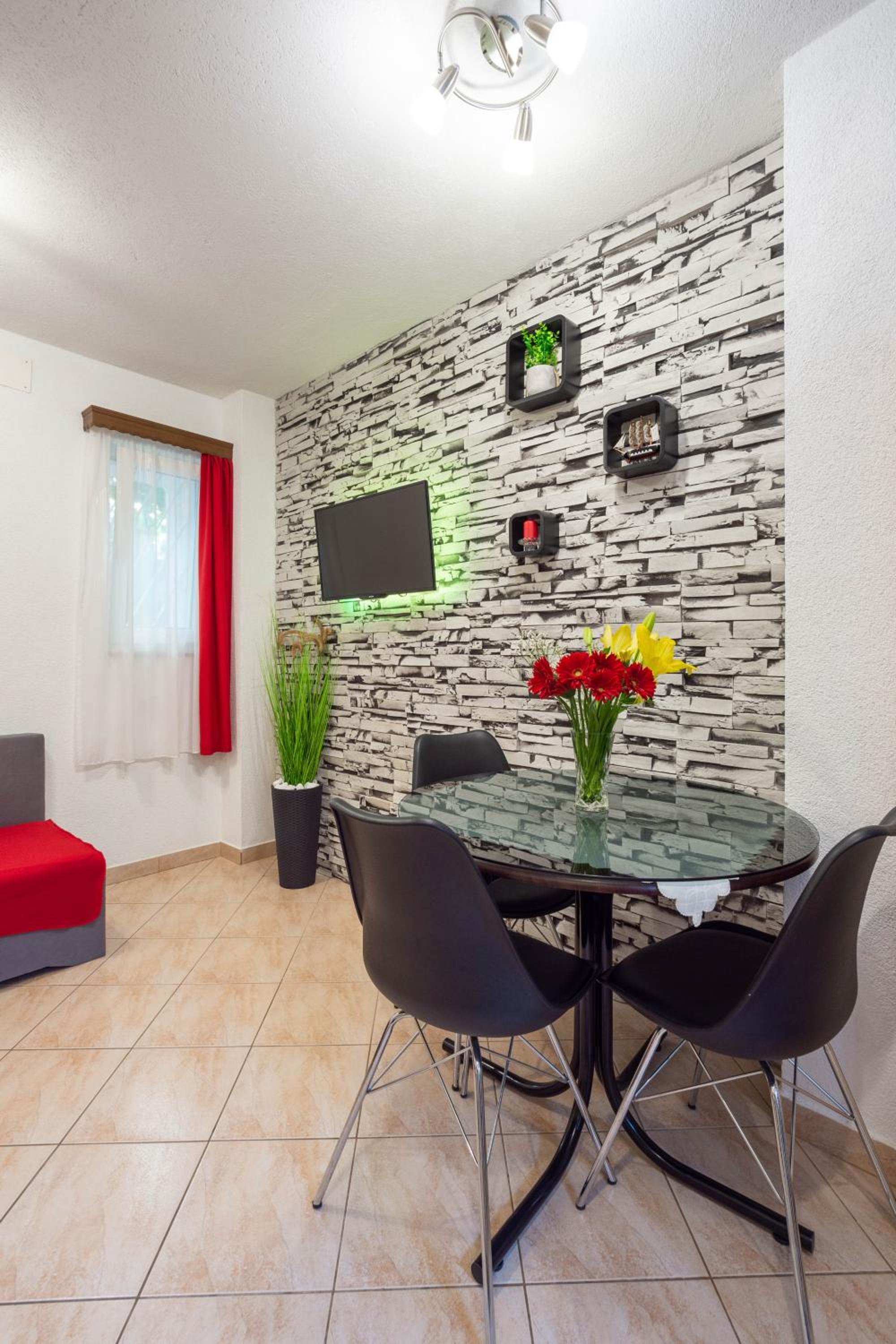 Duplex One-Bedroom Apartment - Photo 24