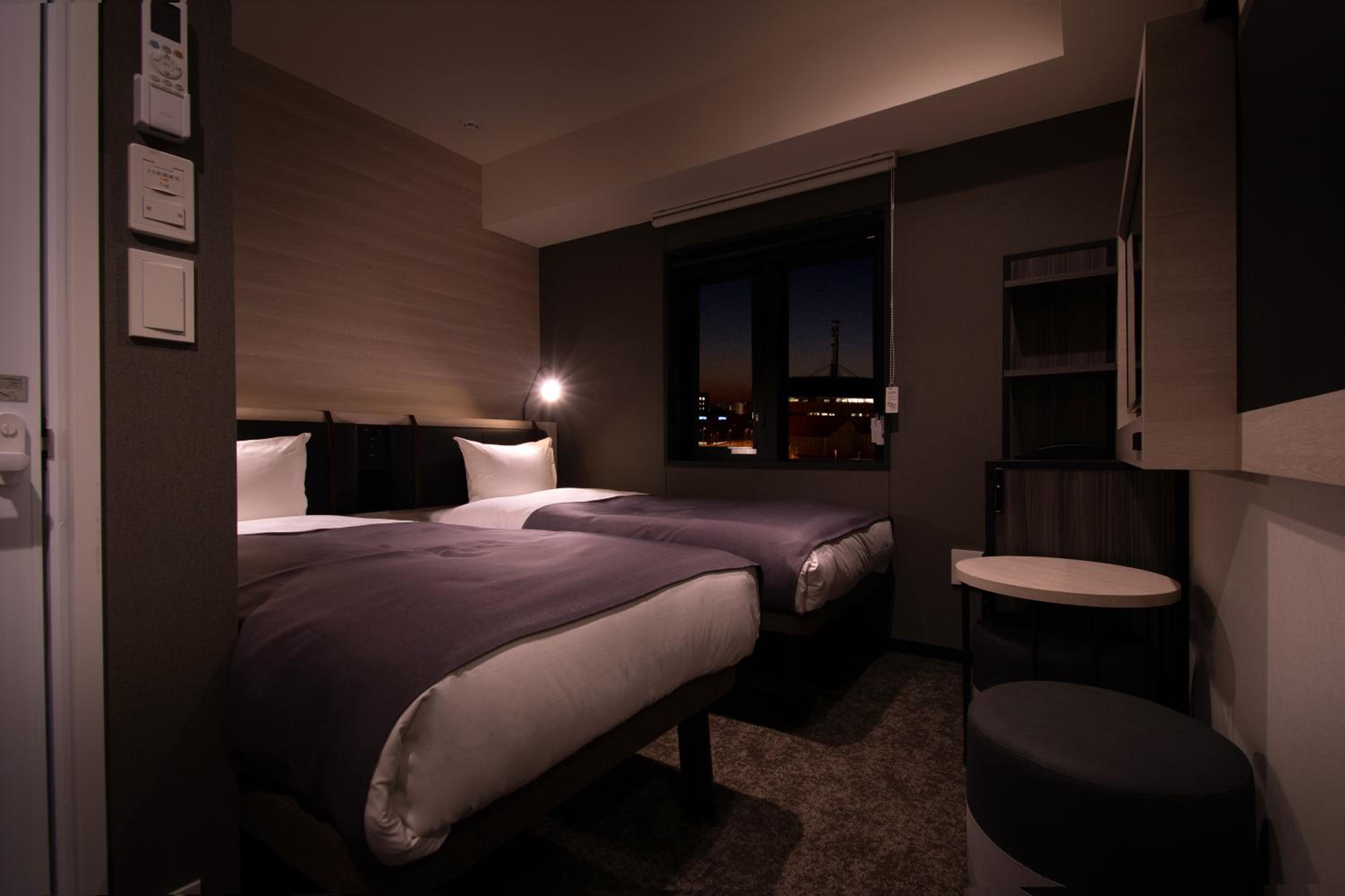 Twin Room with View