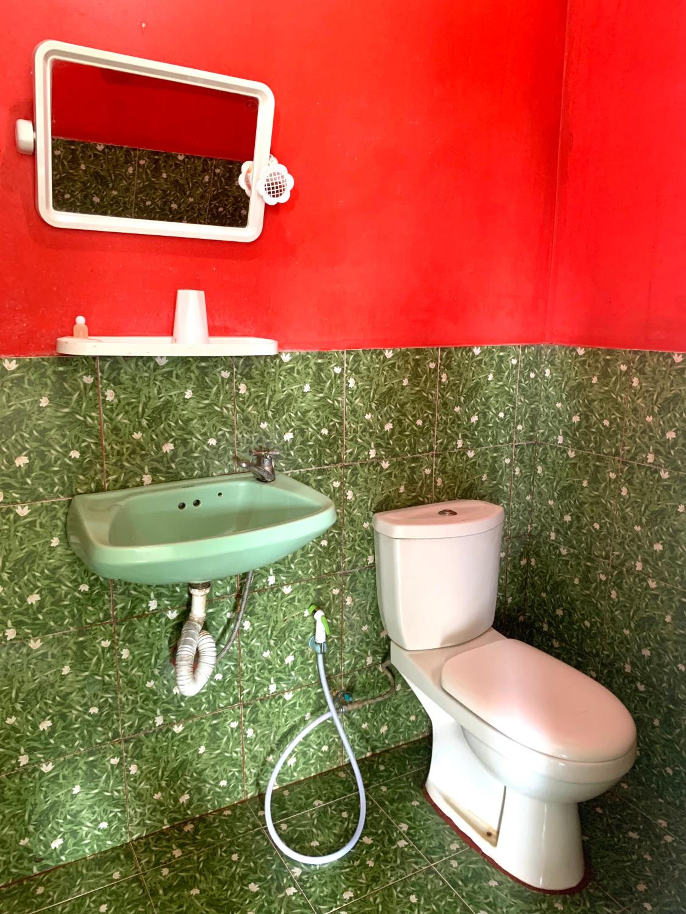 Standard Queen Room photo 2