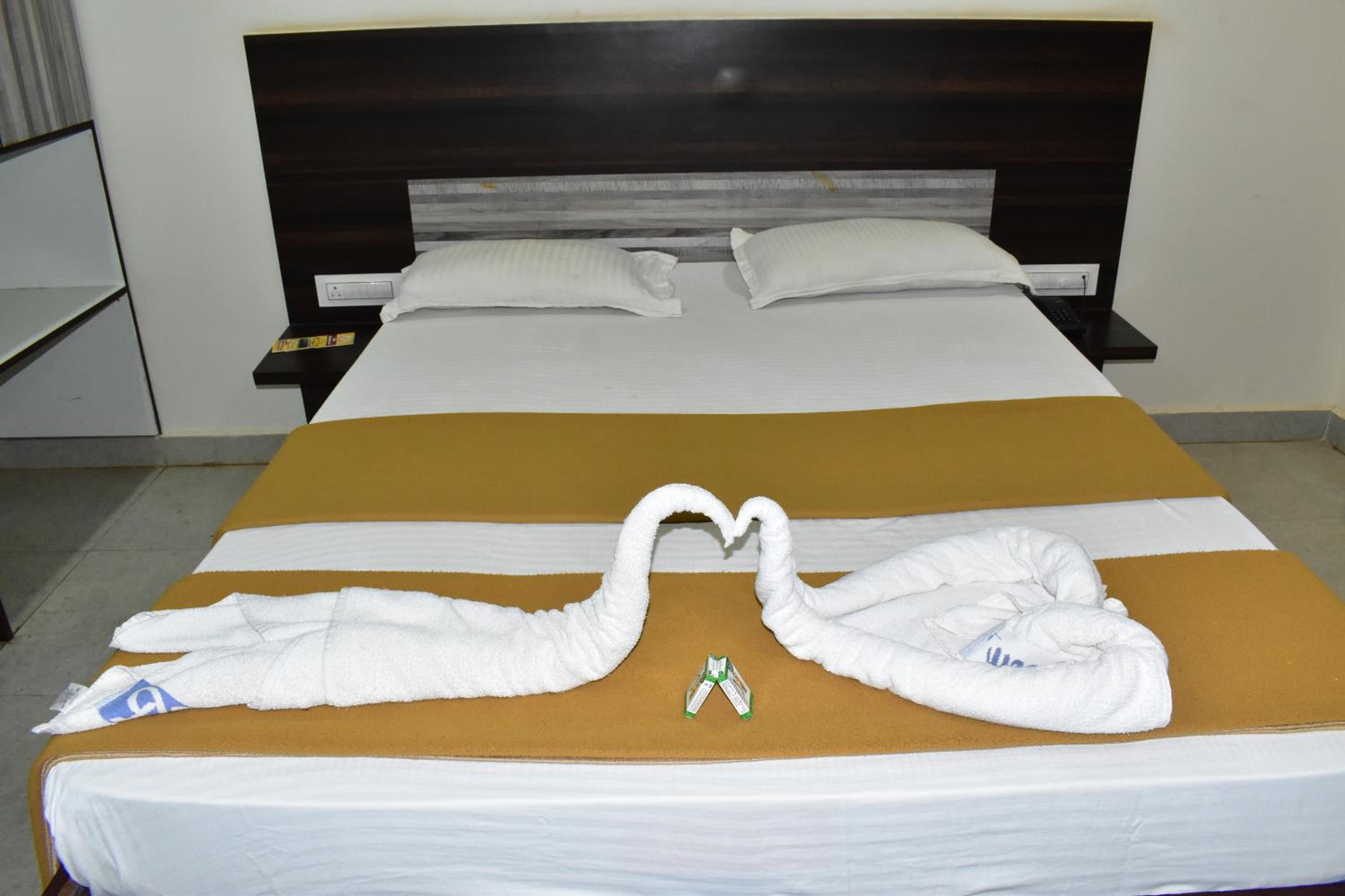 Deluxe Double Room with Bath