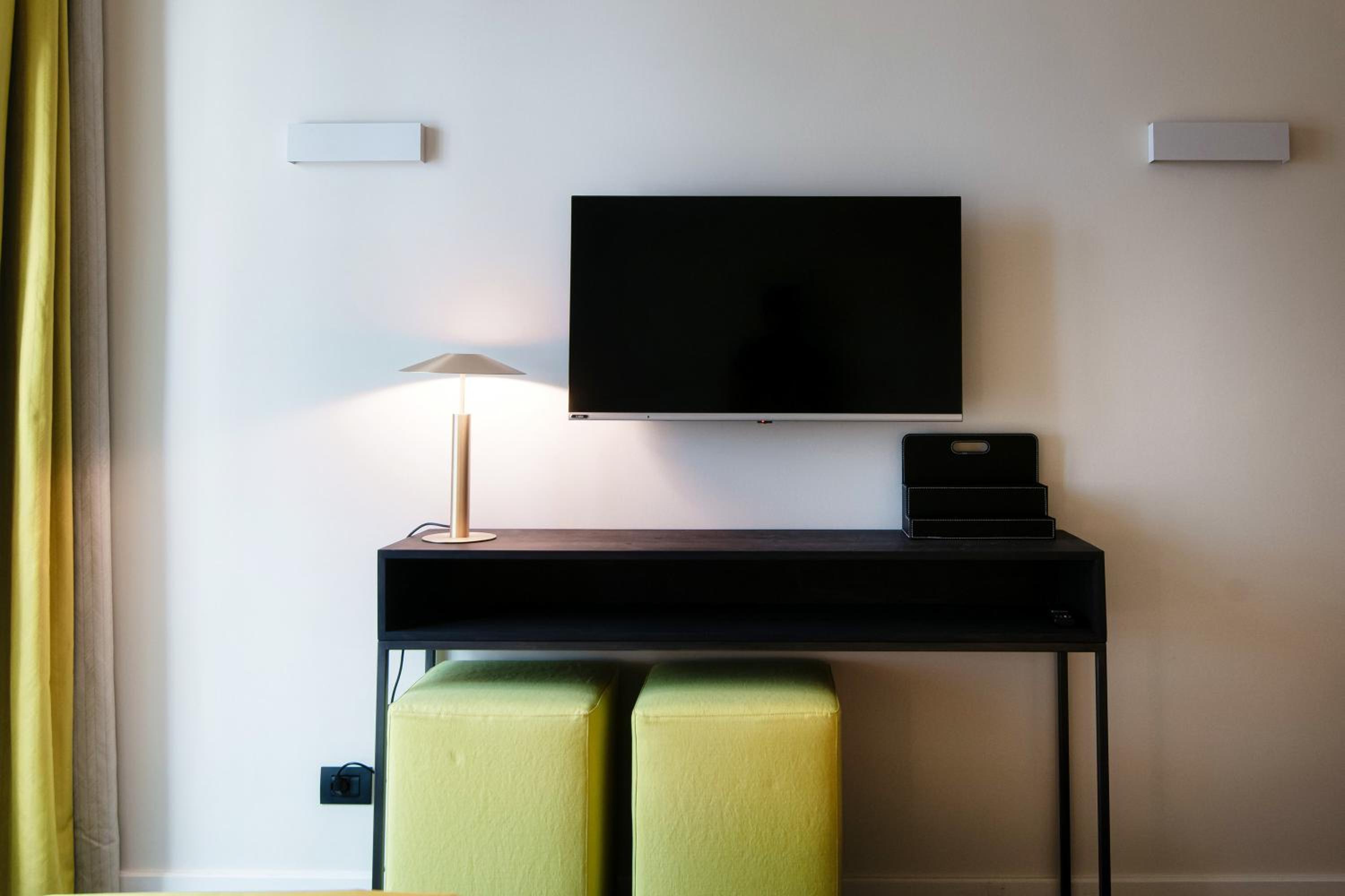 Double Room - Photo 5