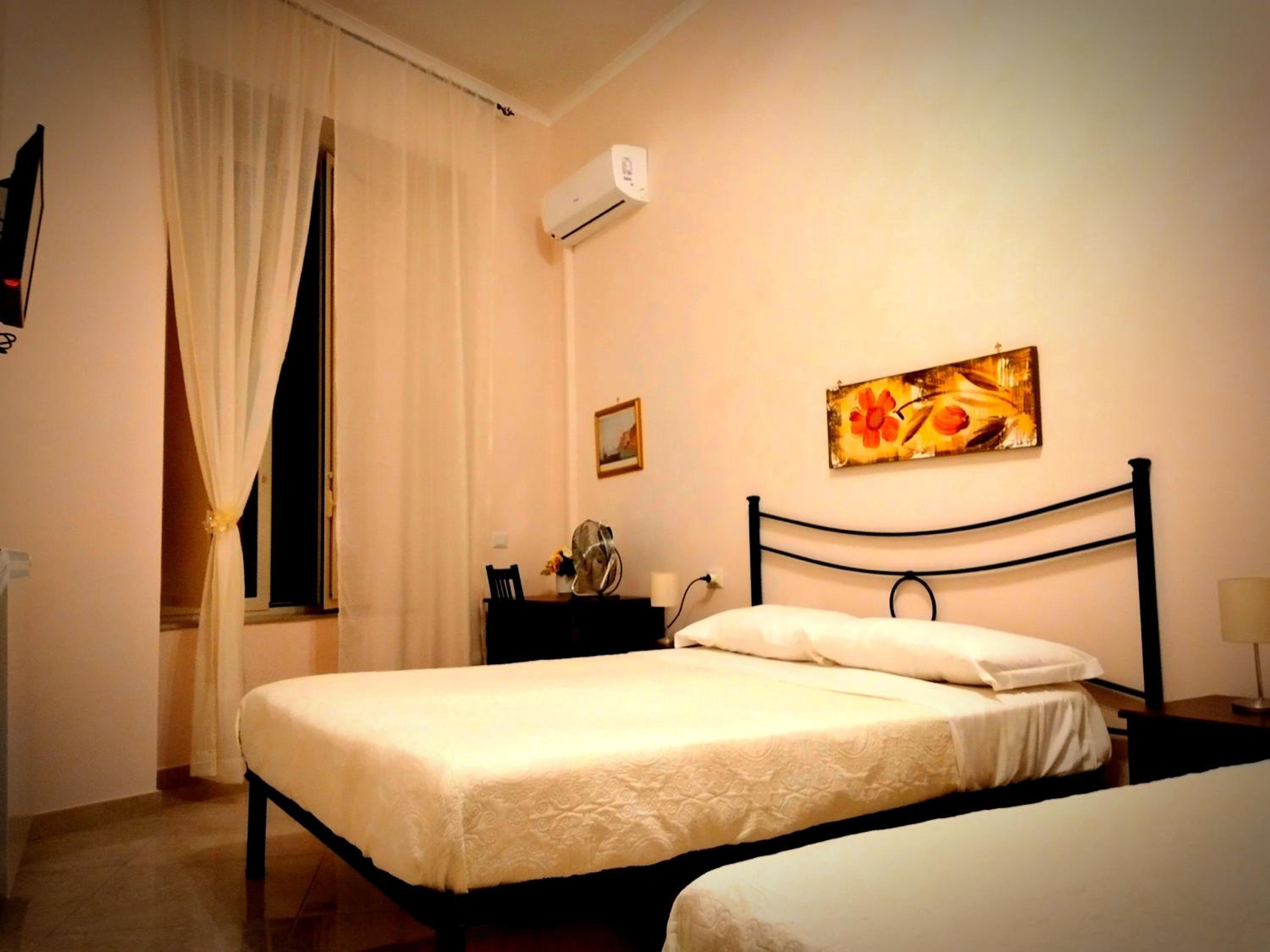 Triple Room with Private Bathroom