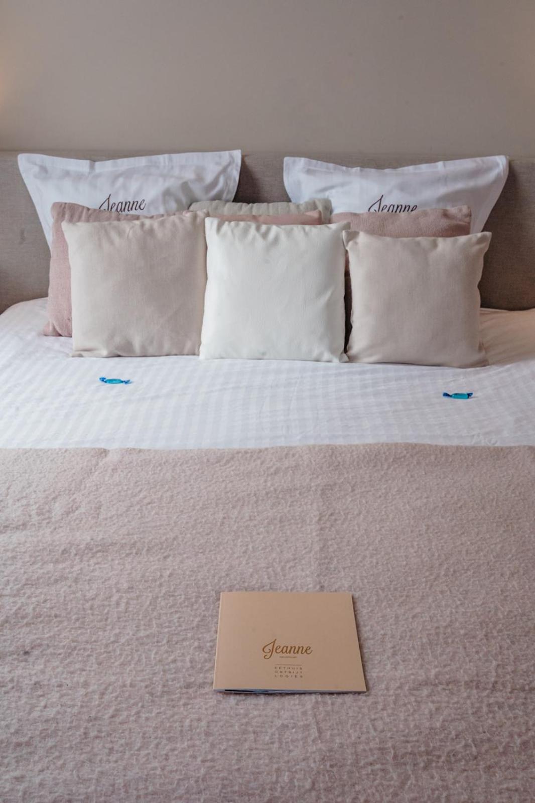 Deluxe Double Room photo 3