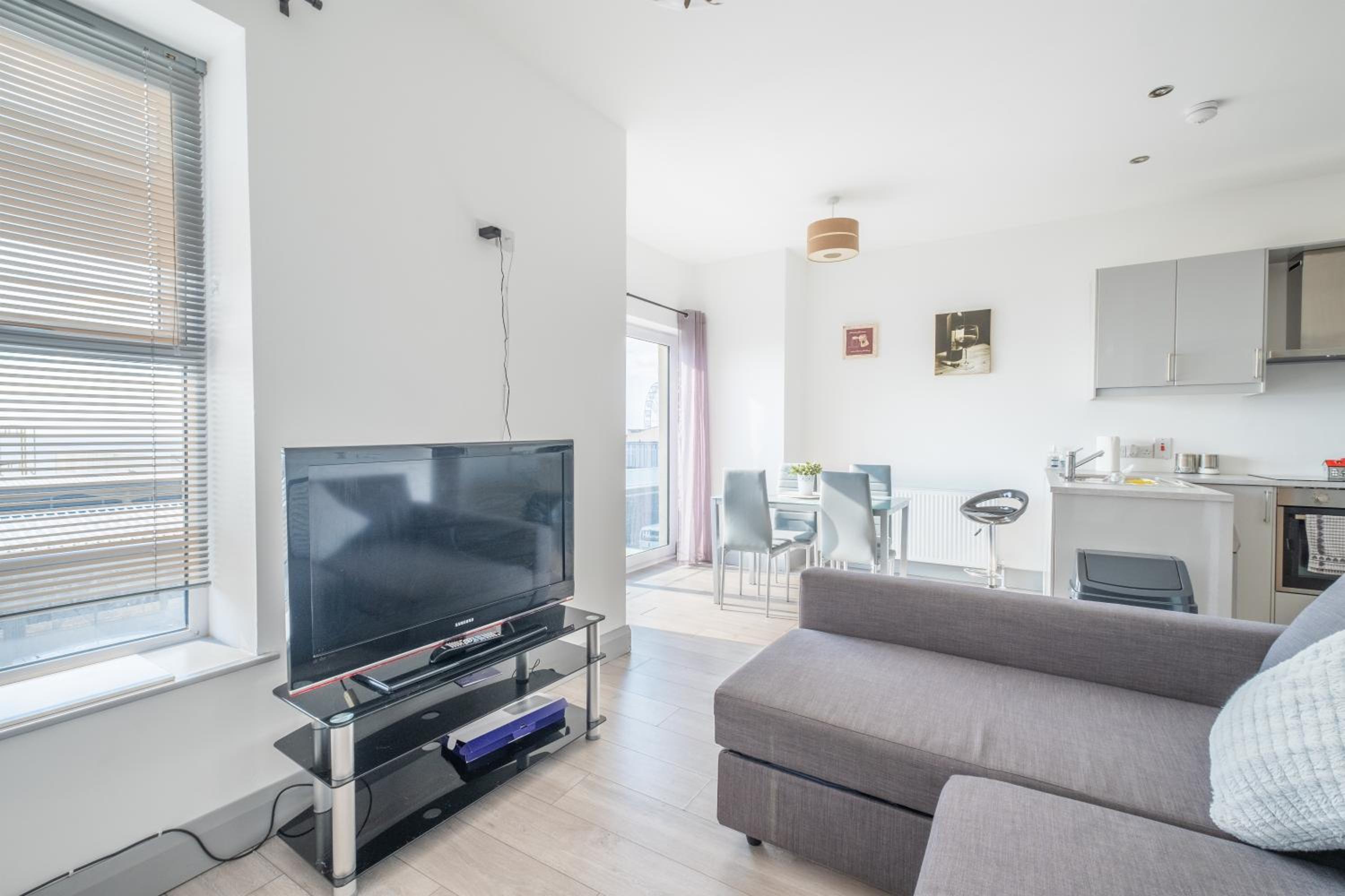 Two-Bedroom Apartment - Photo 1