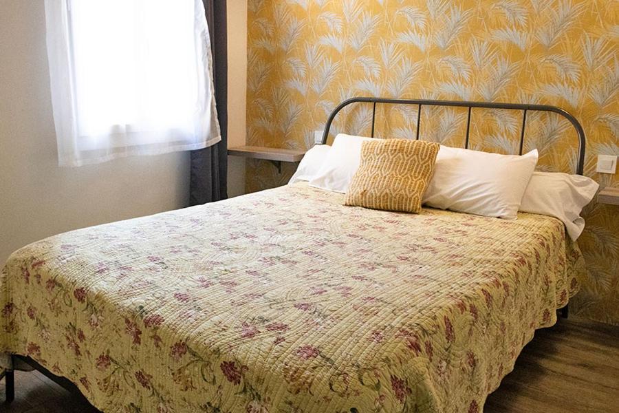 Economy Double Room - Photo 3