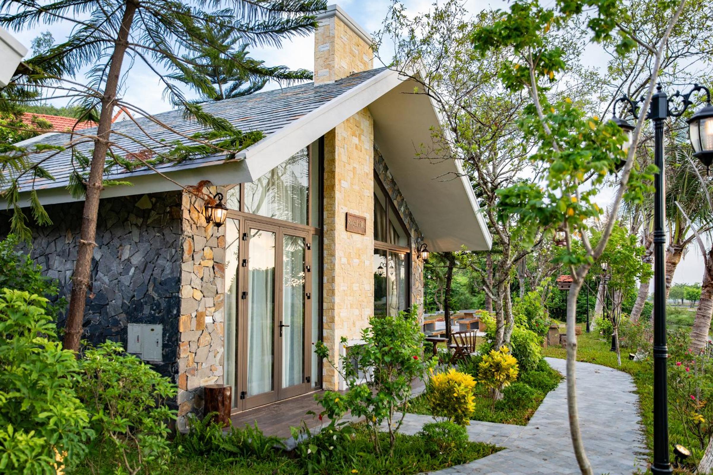 Deluxe Villa - Photo 3