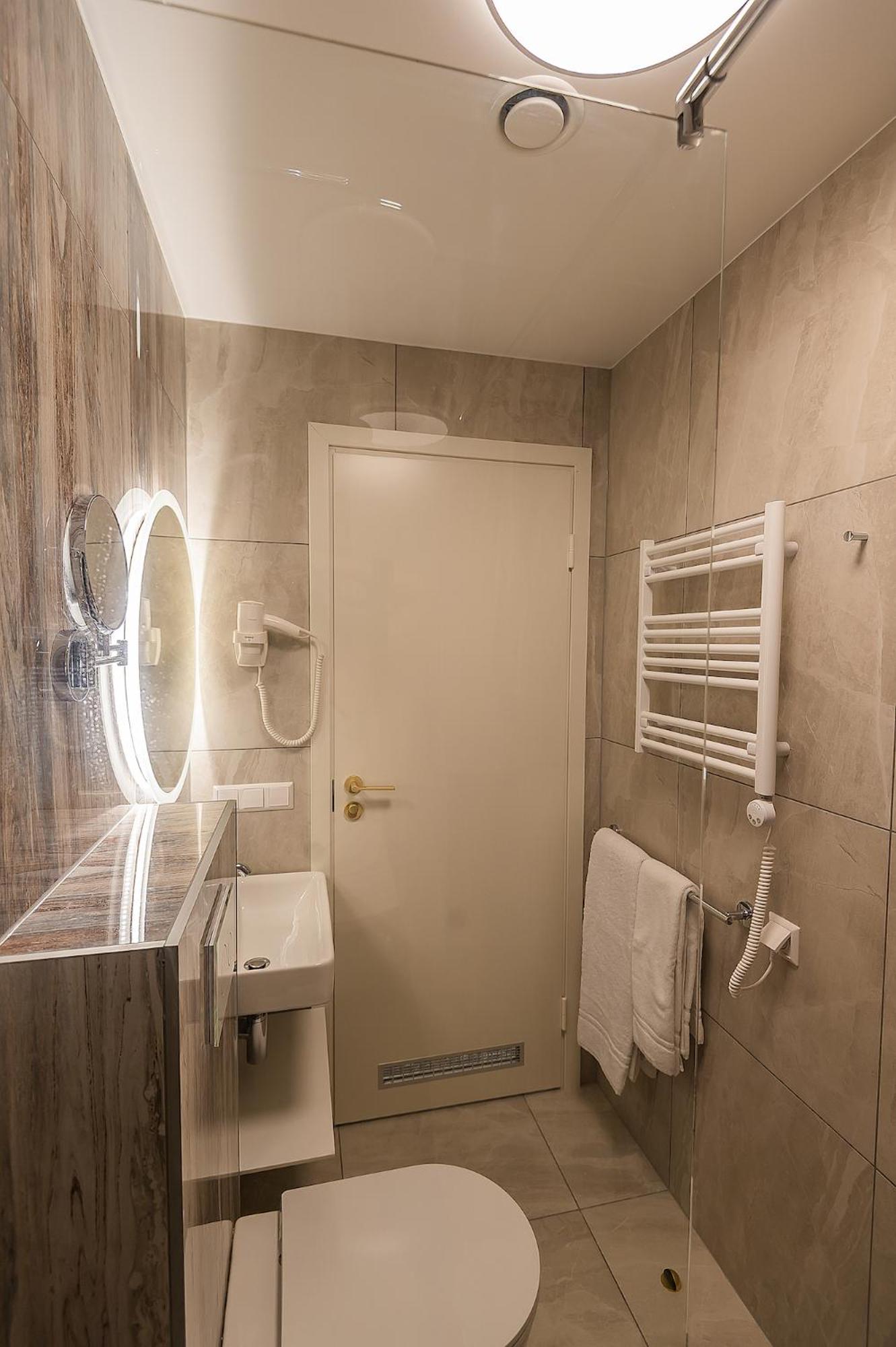 Deluxe Double Room - Photo 4