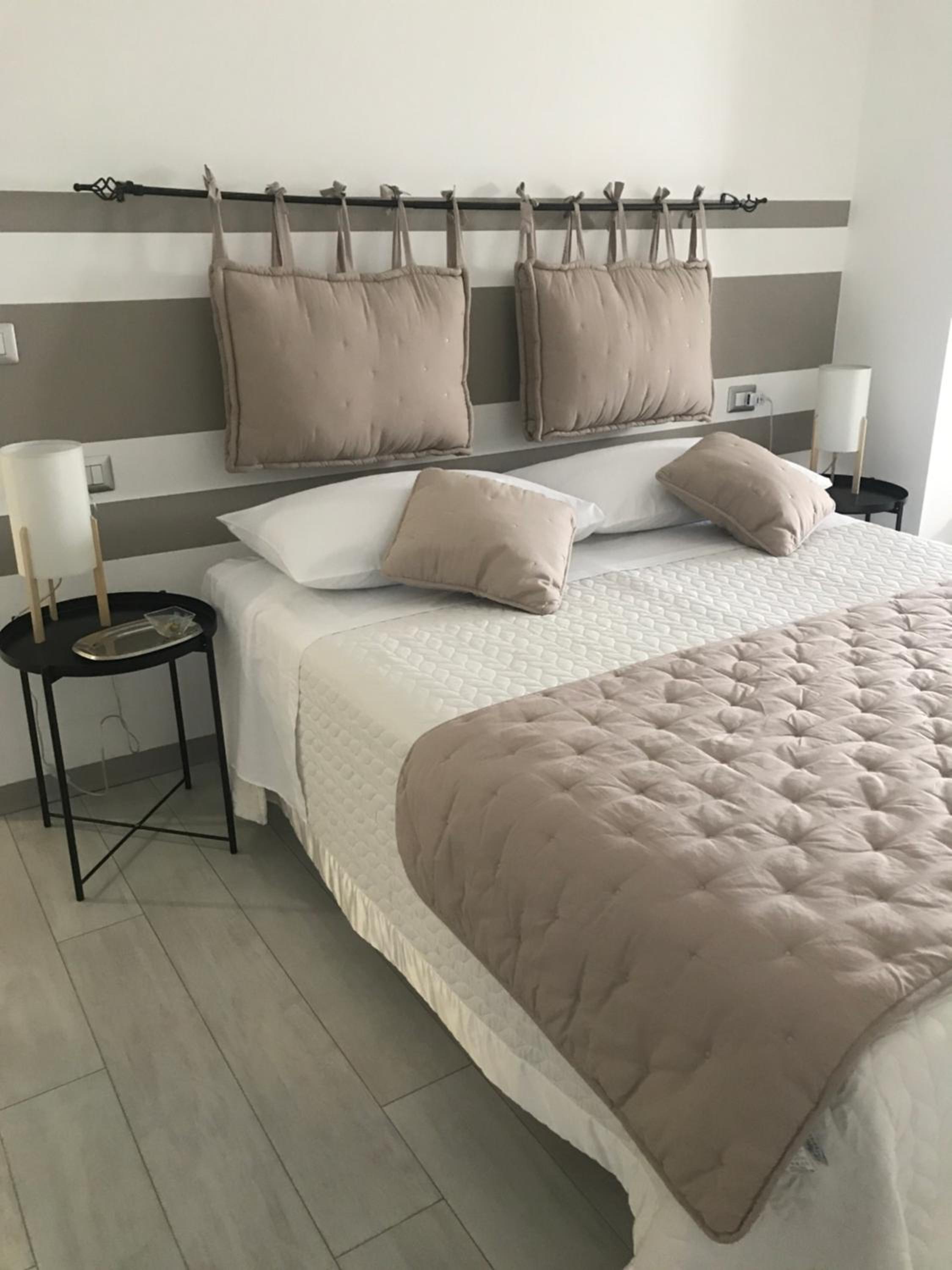Double Room with Private Bathroom photo 3