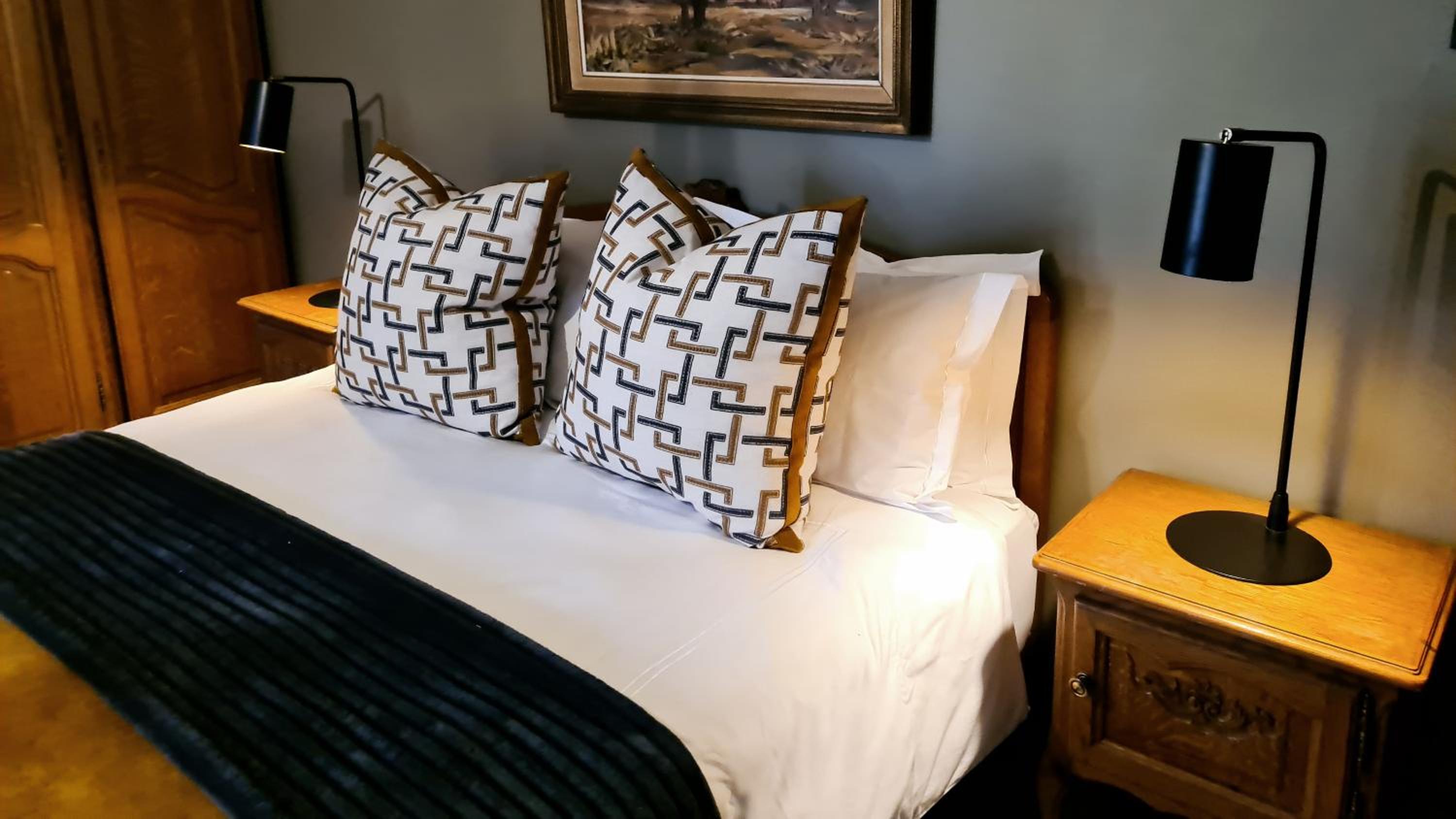 Deluxe Queen Room photo 3
