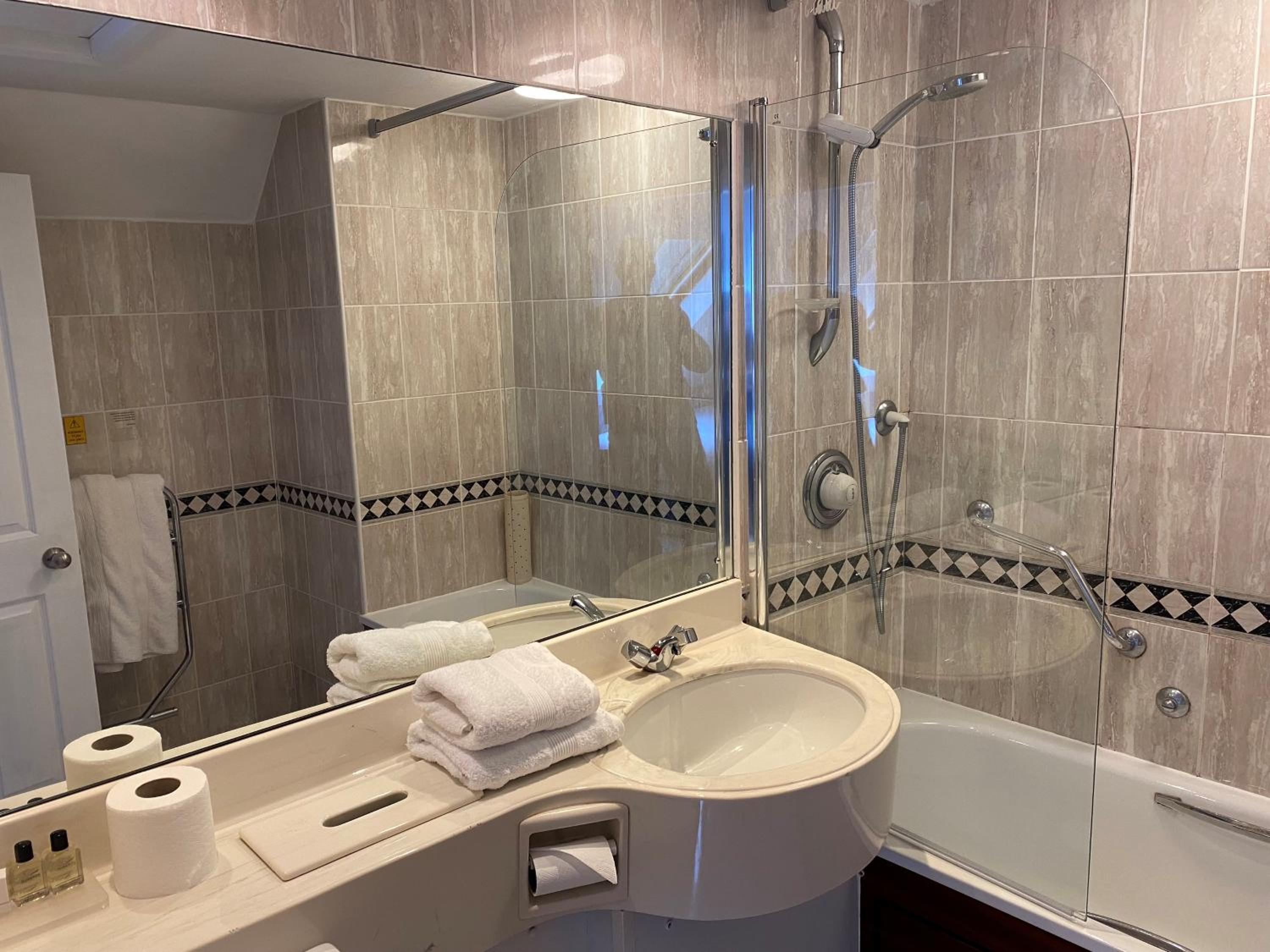 Standard Double Room - Photo 2