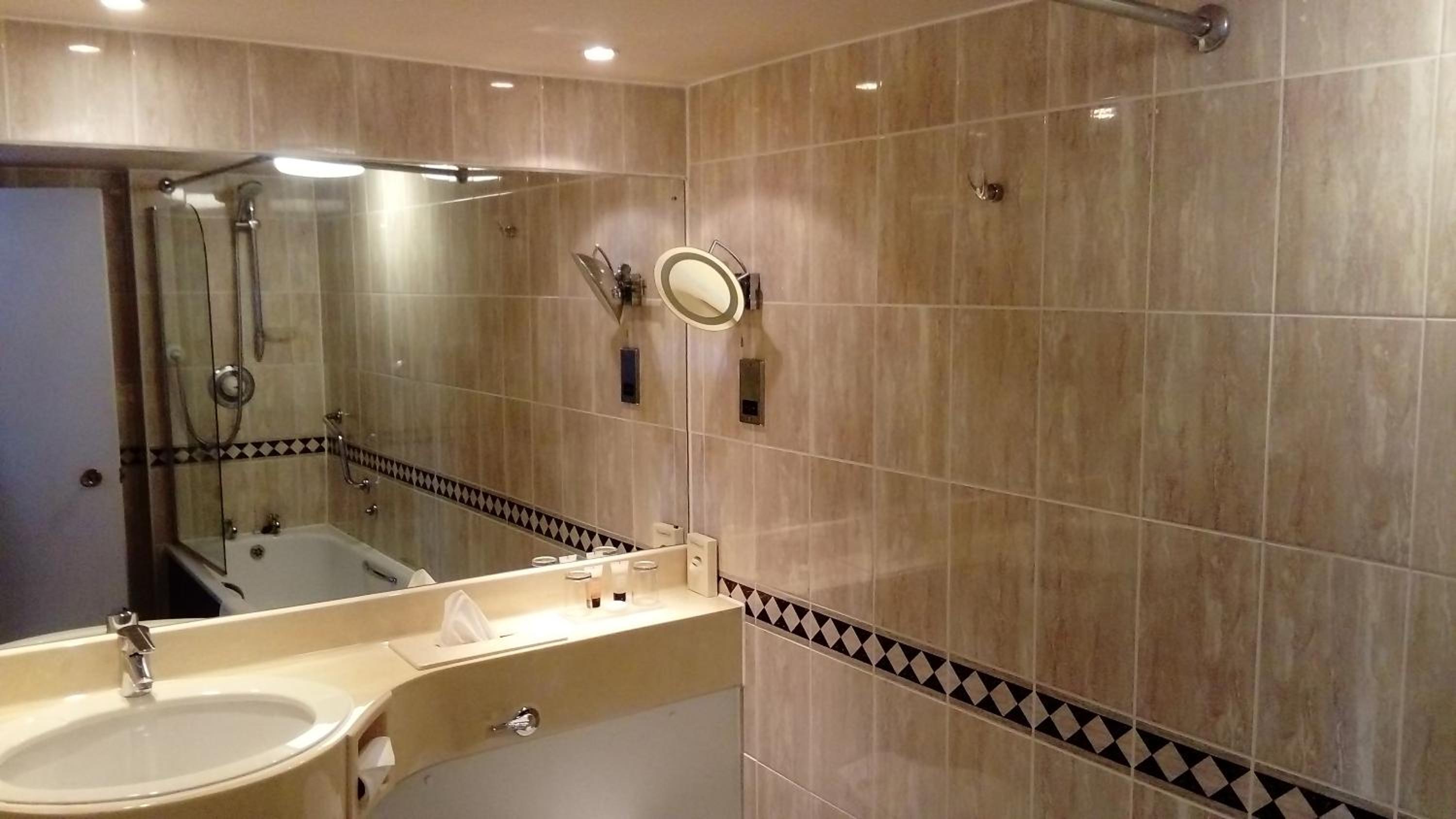 Standard Single Room - Photo 5