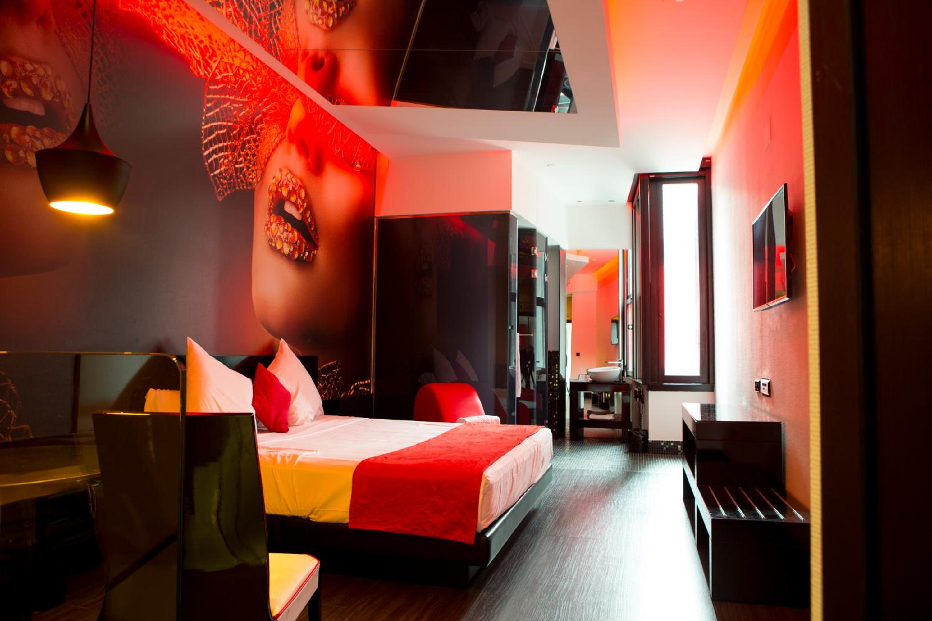 Double Room - Photo 1
