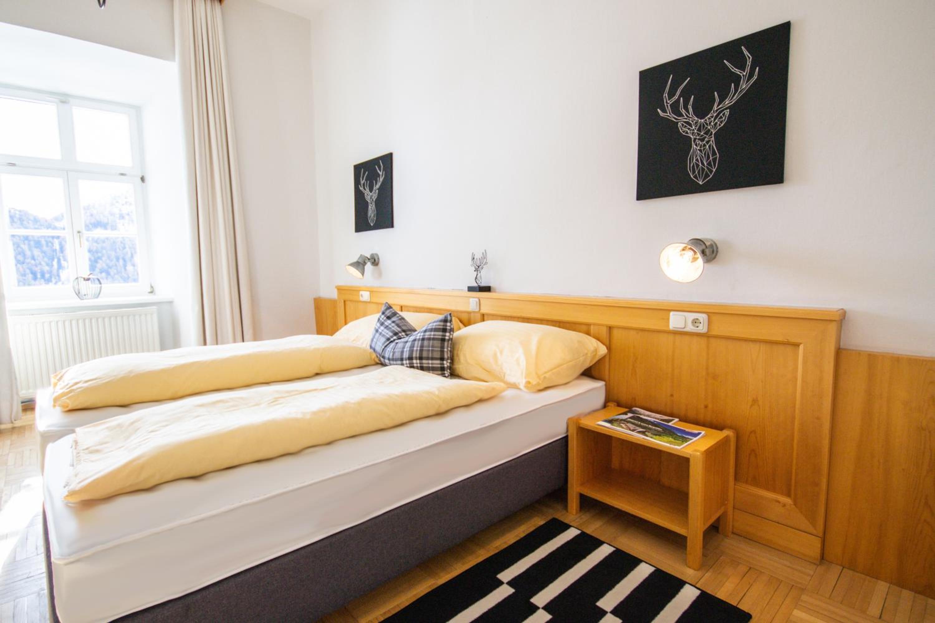 Double or Twin Room with Mountain View photo 2