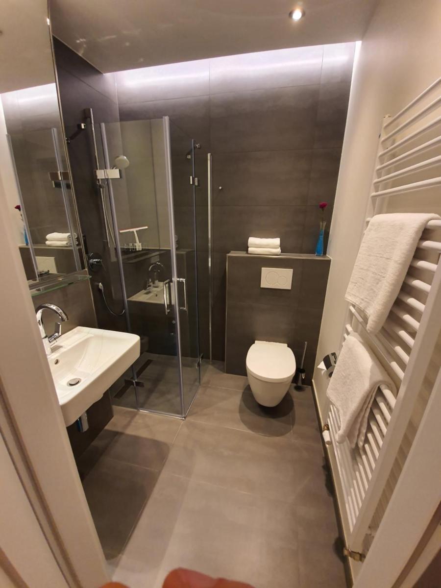 Apartment - Photo 3